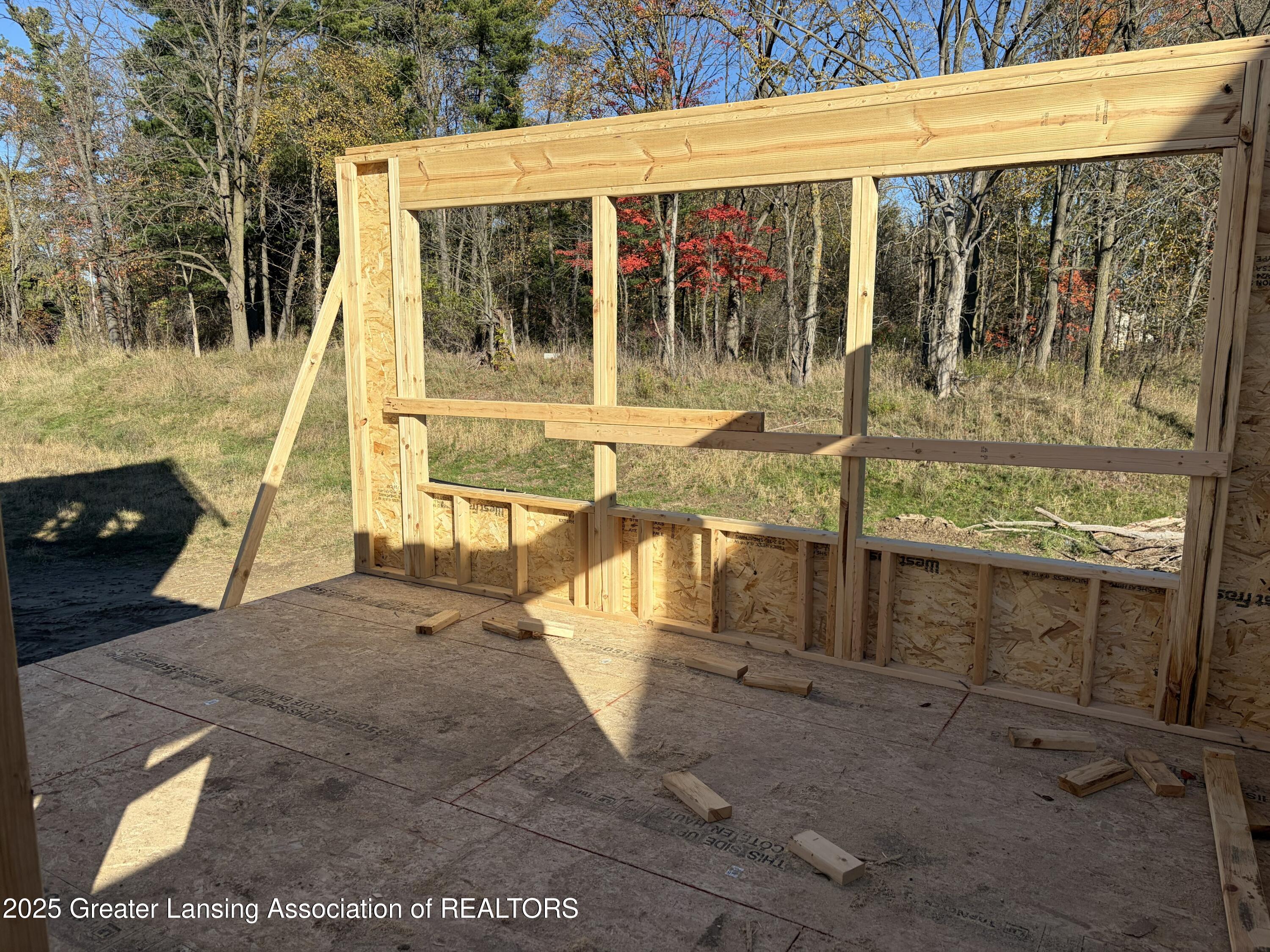 14103 Ambrosia Avenue, DeWitt