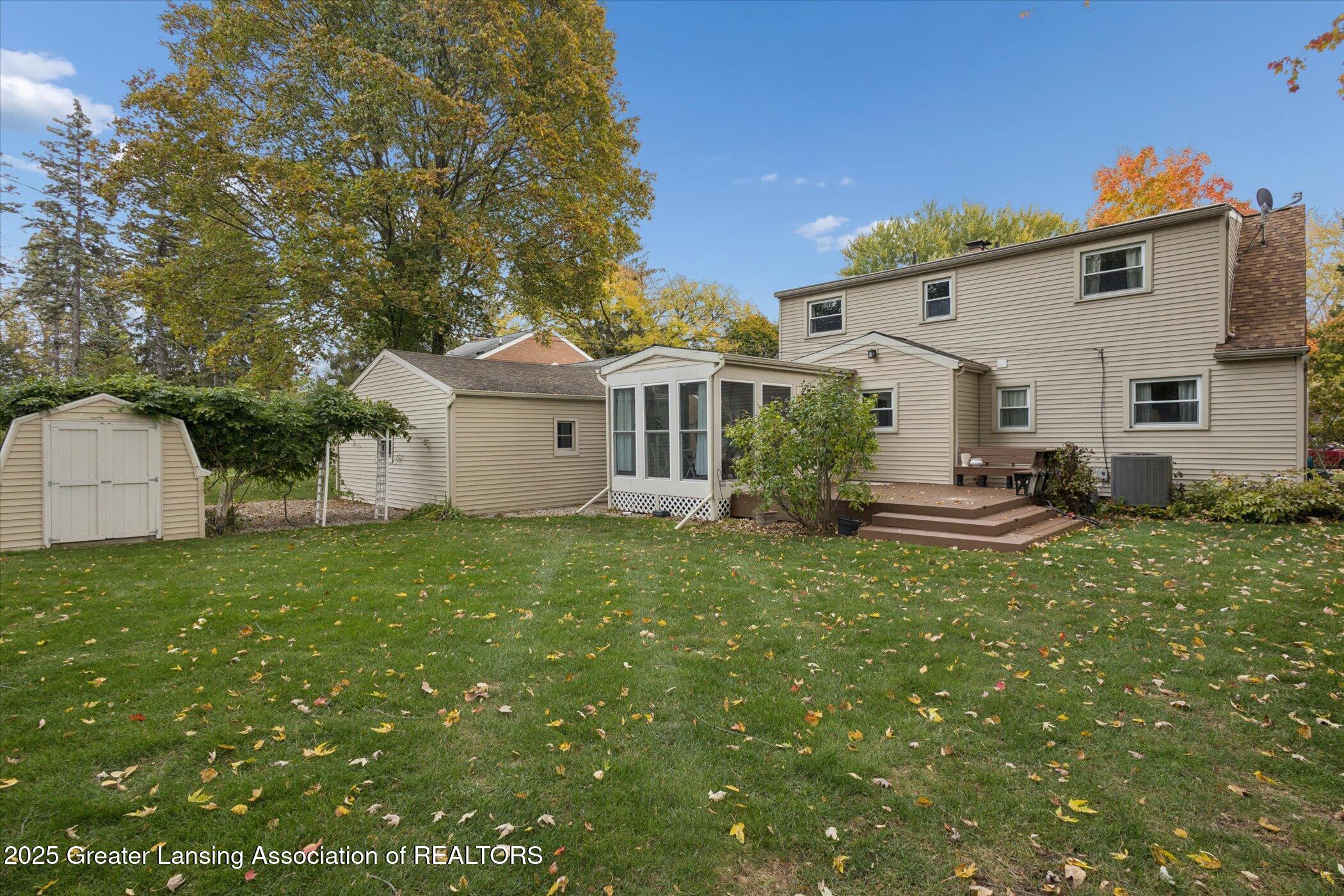 223 Lexington Avenue