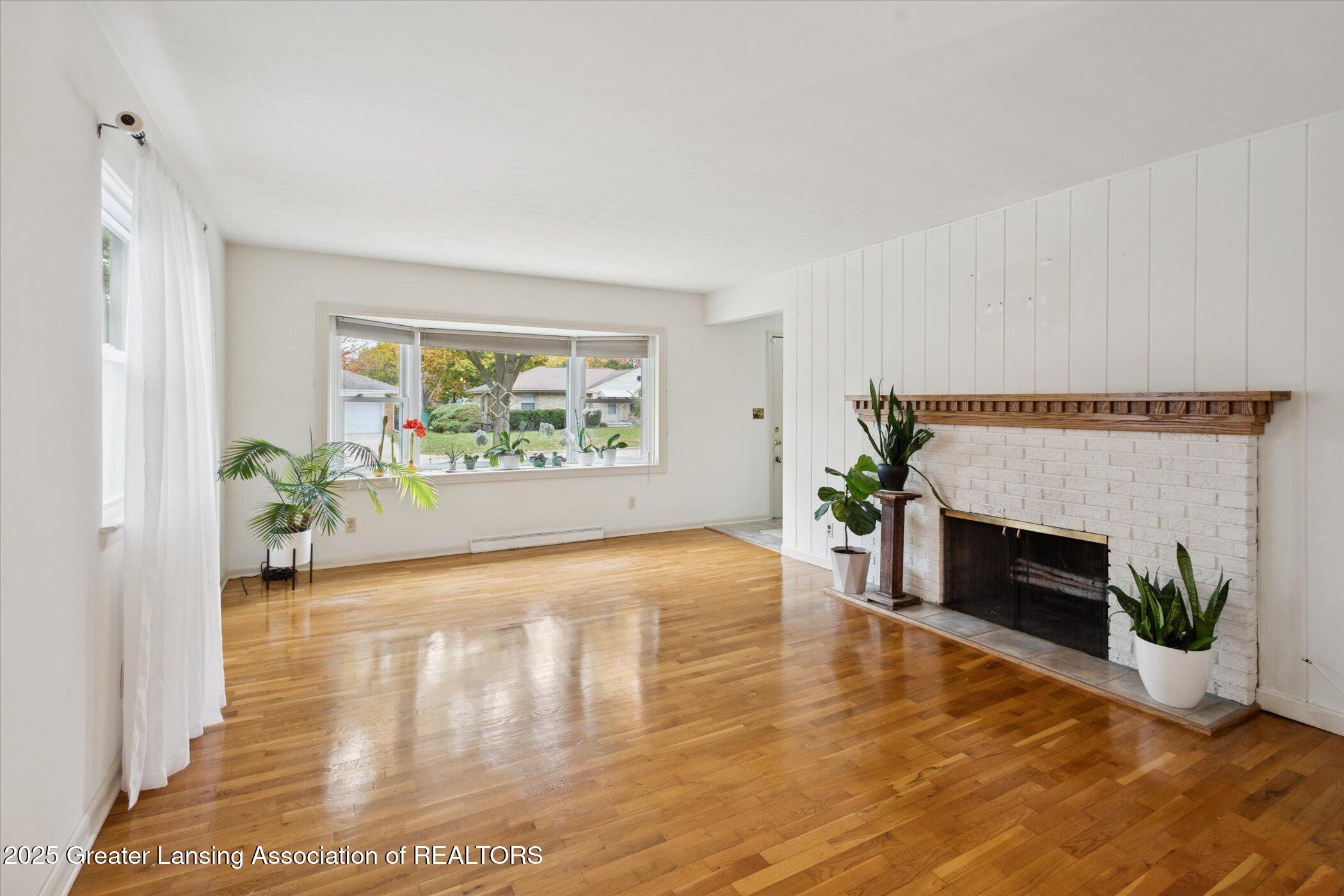 223 Lexington Avenue