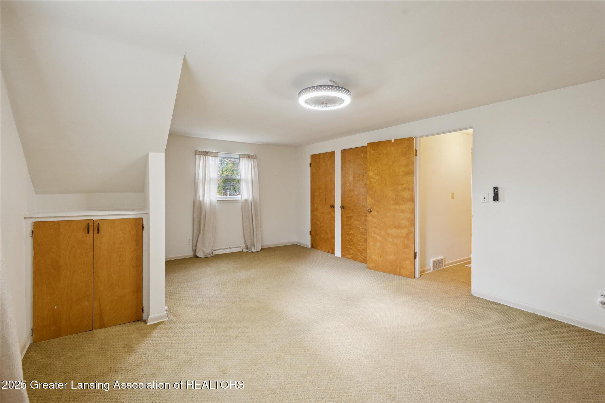 223 Lexington Avenue