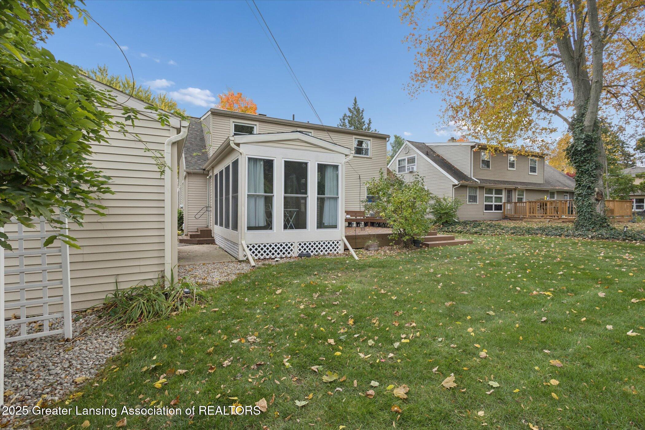 223 Lexington Avenue