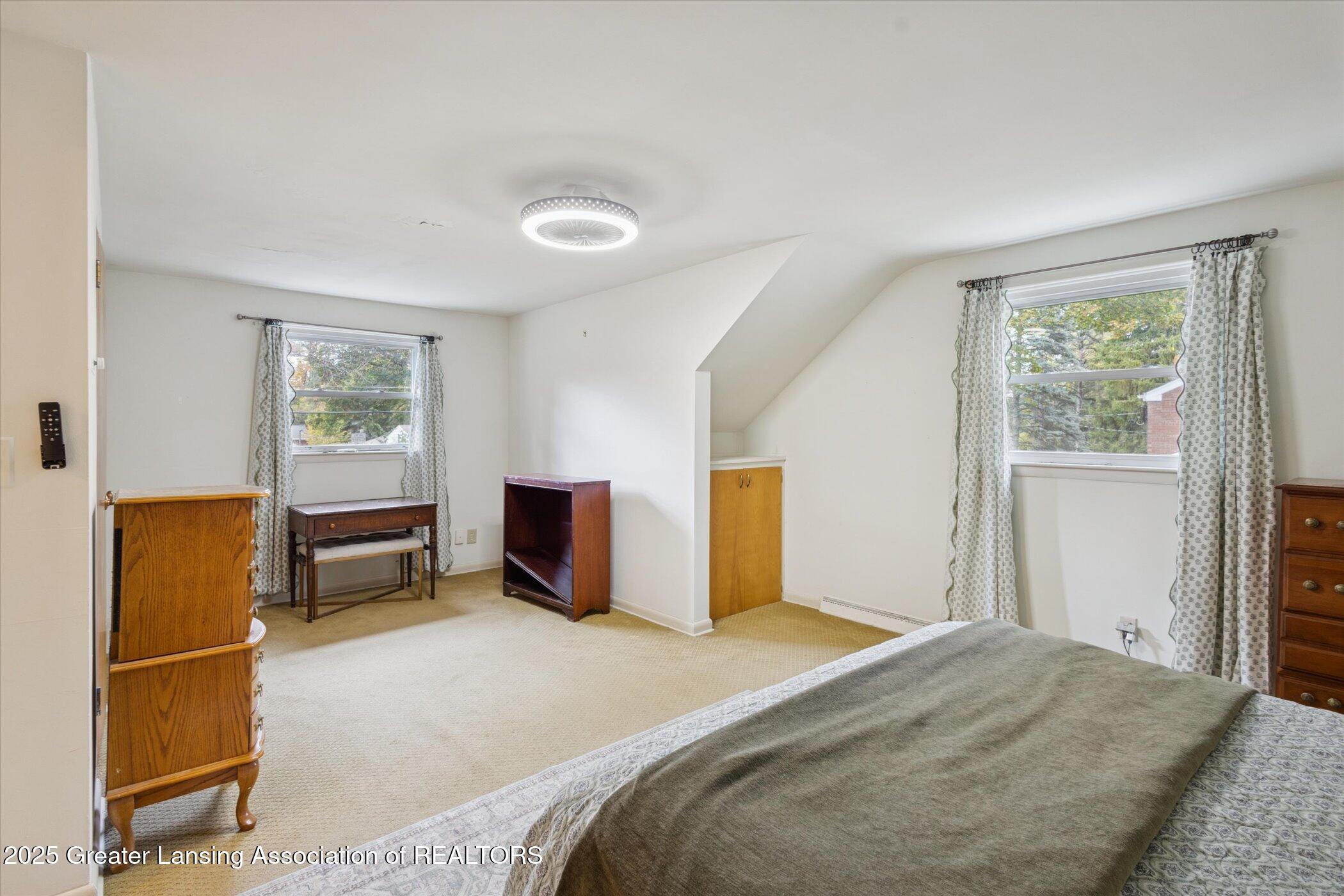 223 Lexington Avenue