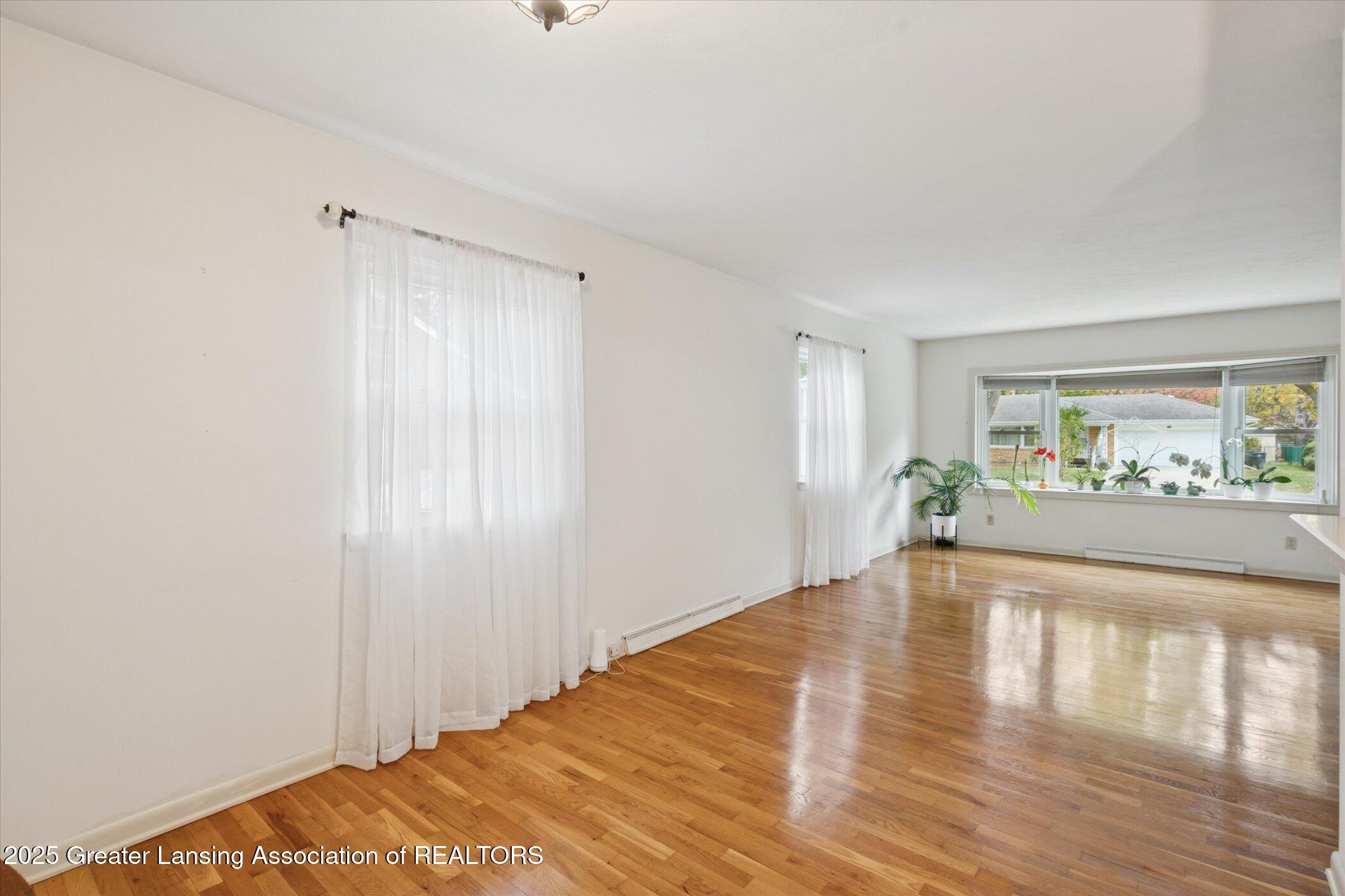 223 Lexington Avenue