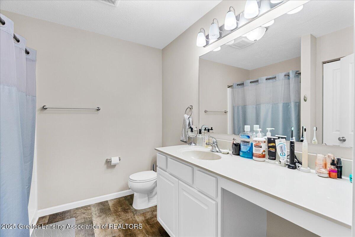 3586 Fernwood Lane 111