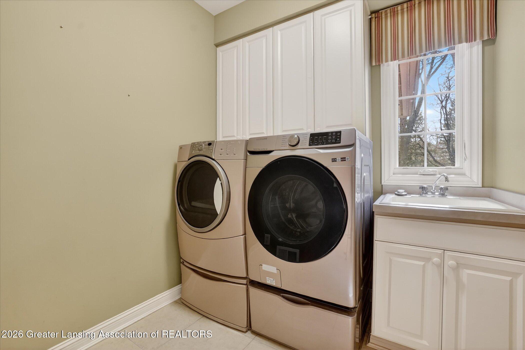 2004 Timberview Drive