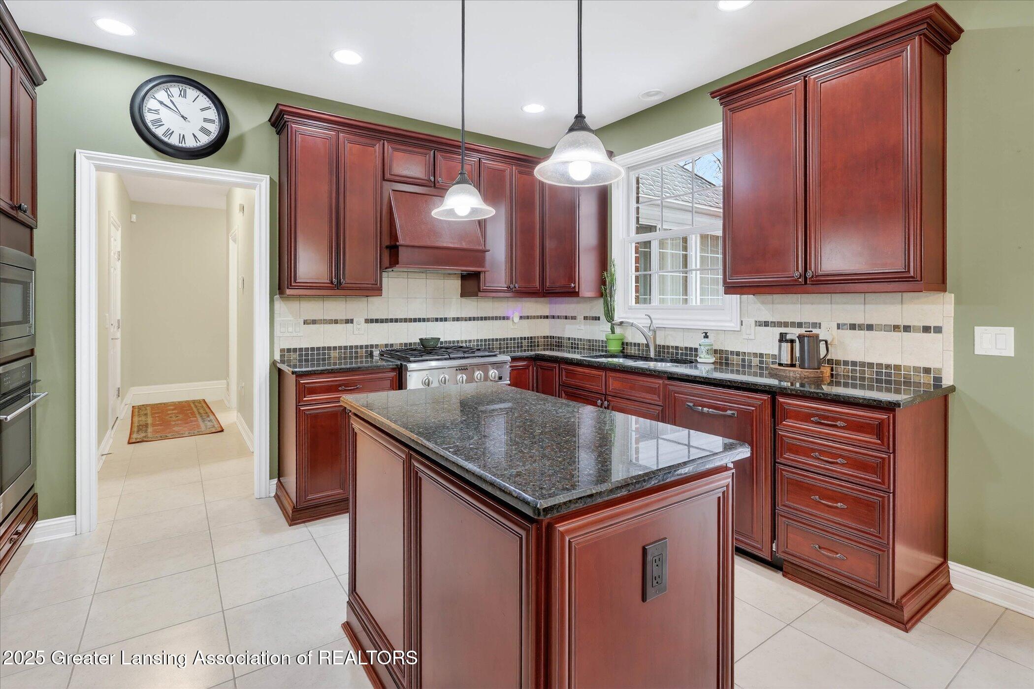 2004 Timberview Drive