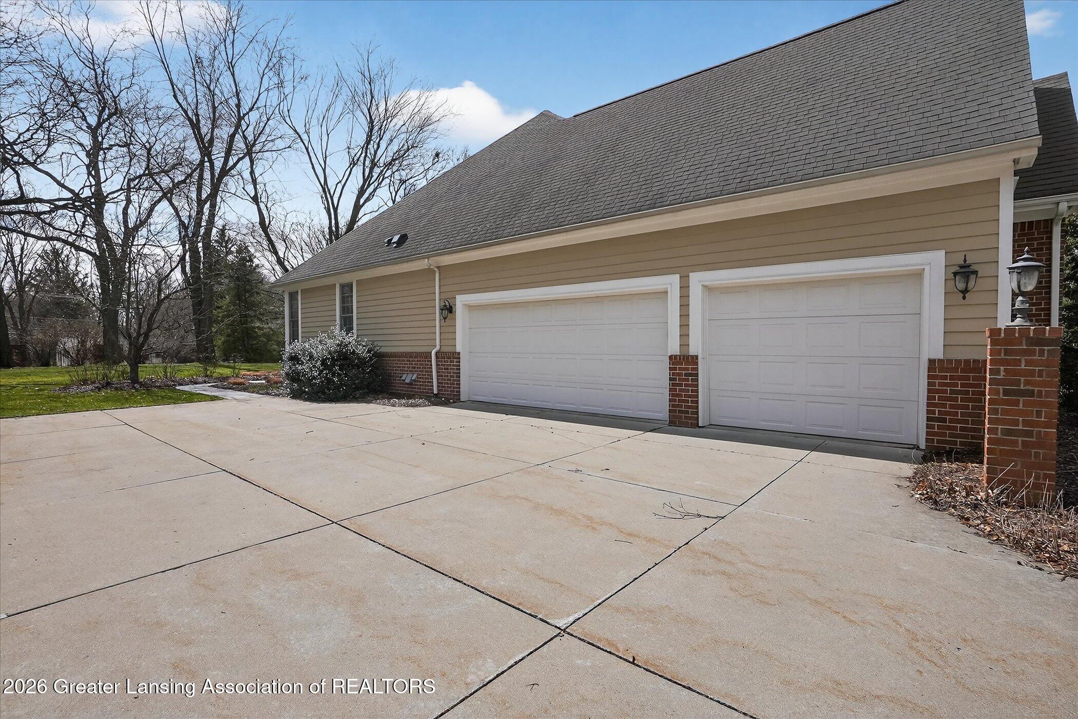 2004 Timberview Drive