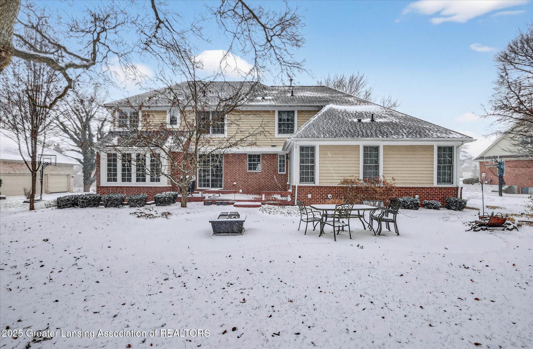 2004 Timberview Drive