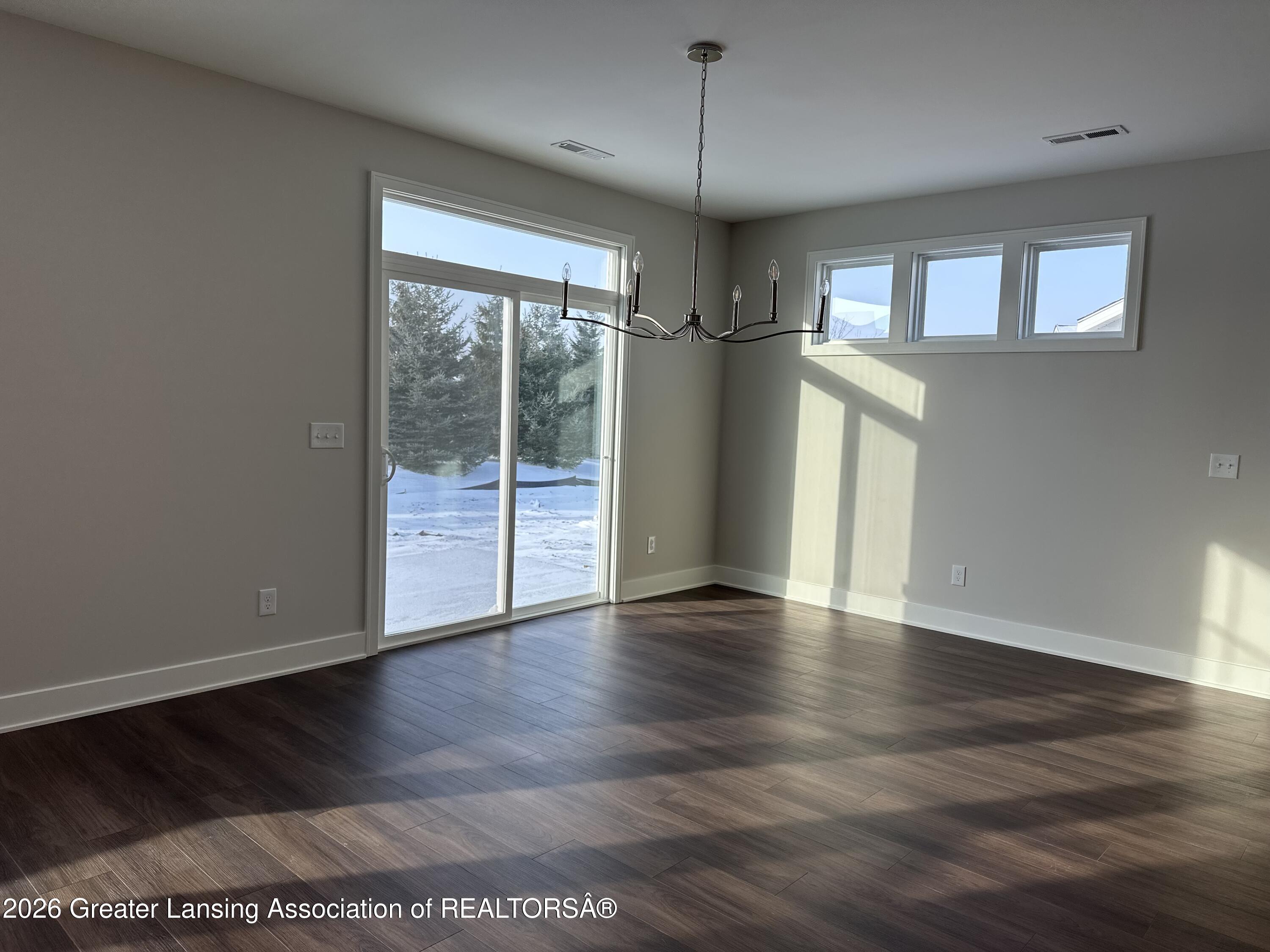 2807 Carnoustie Drive