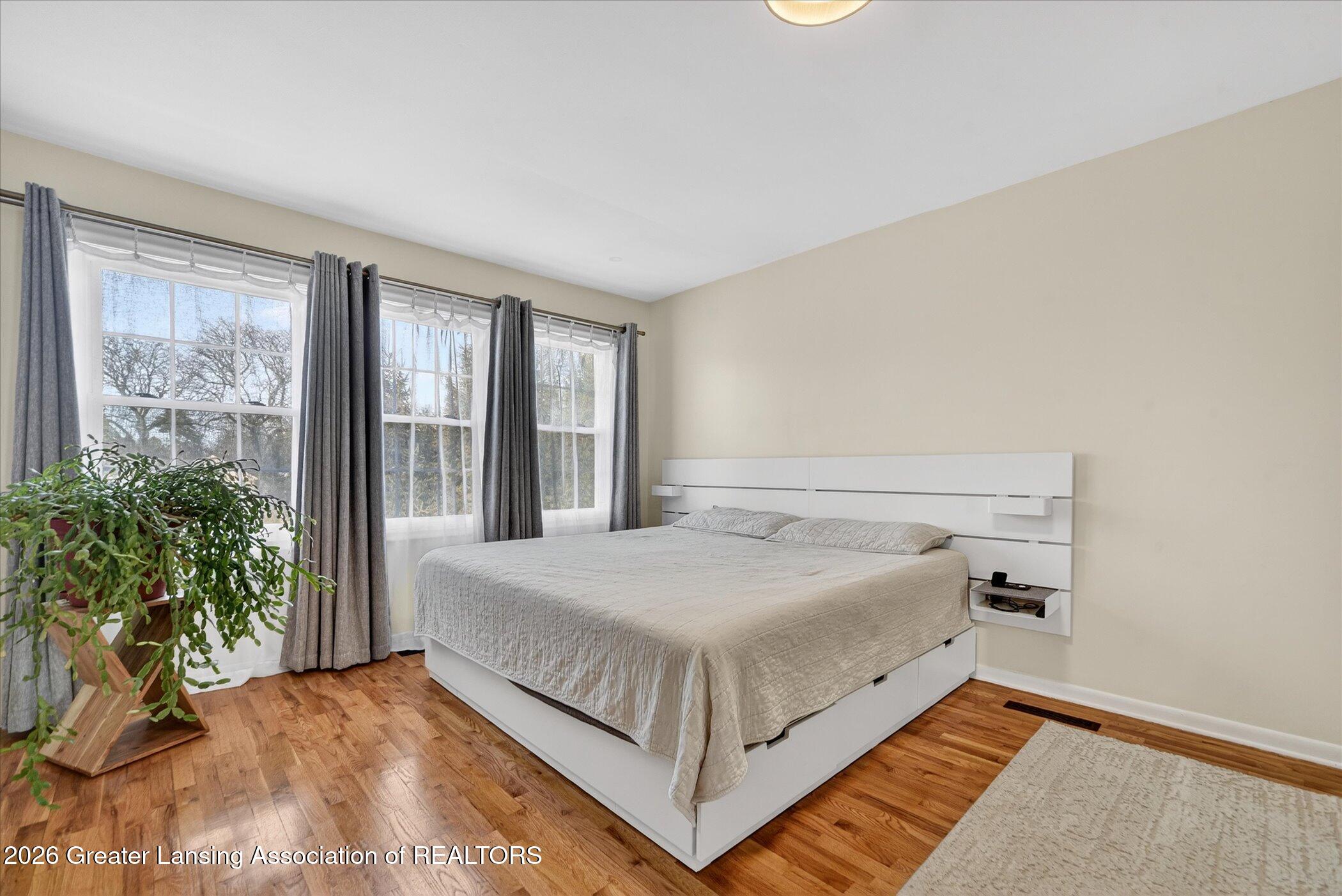 2098 Butternut Drive