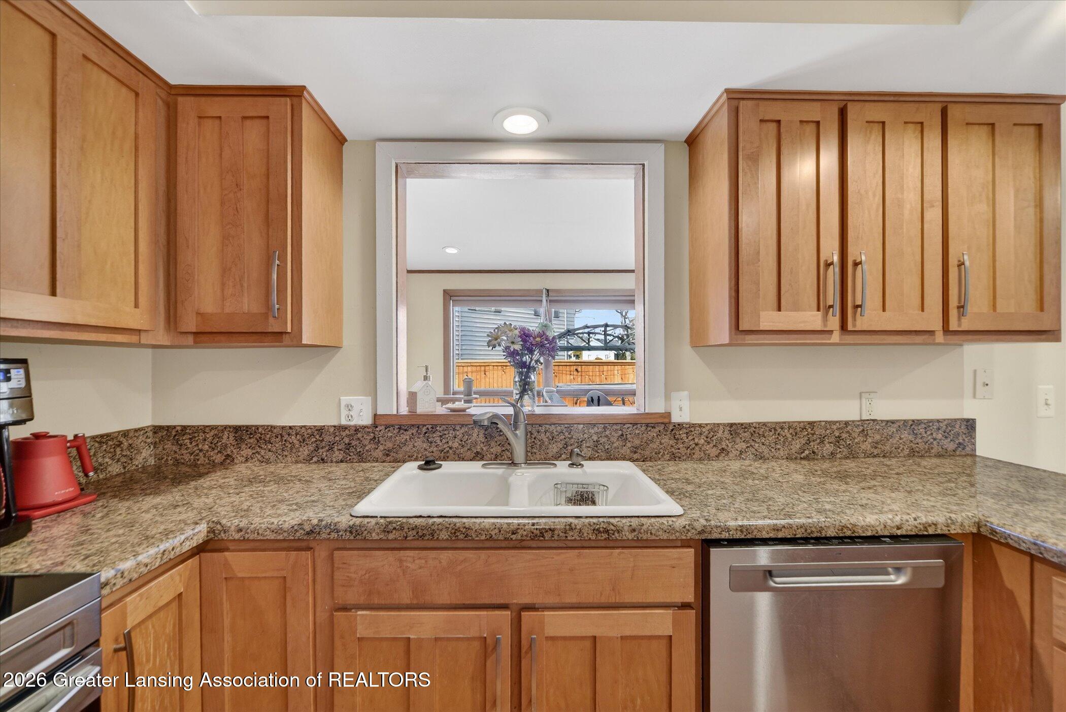 2098 Butternut Drive