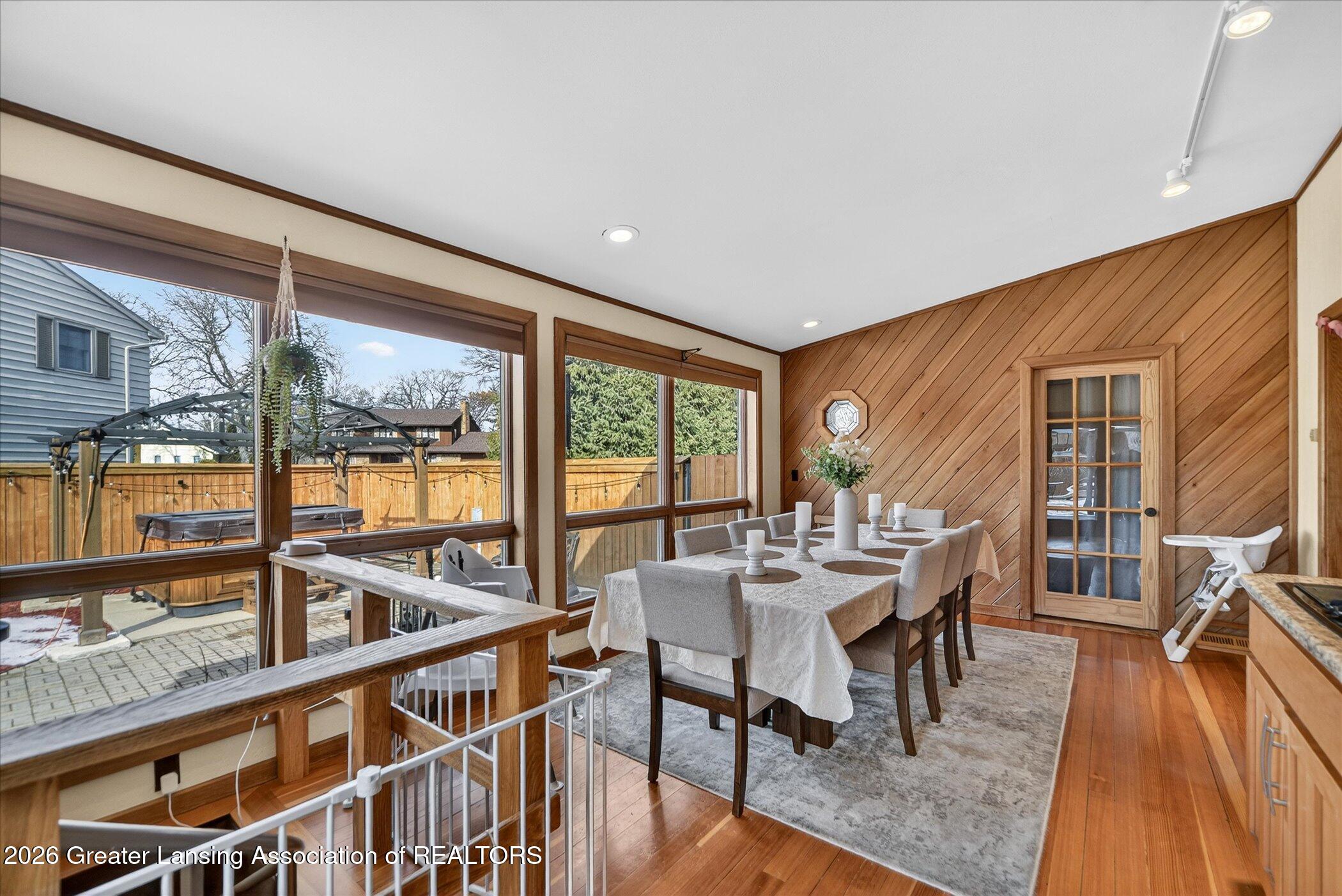 2098 Butternut Drive