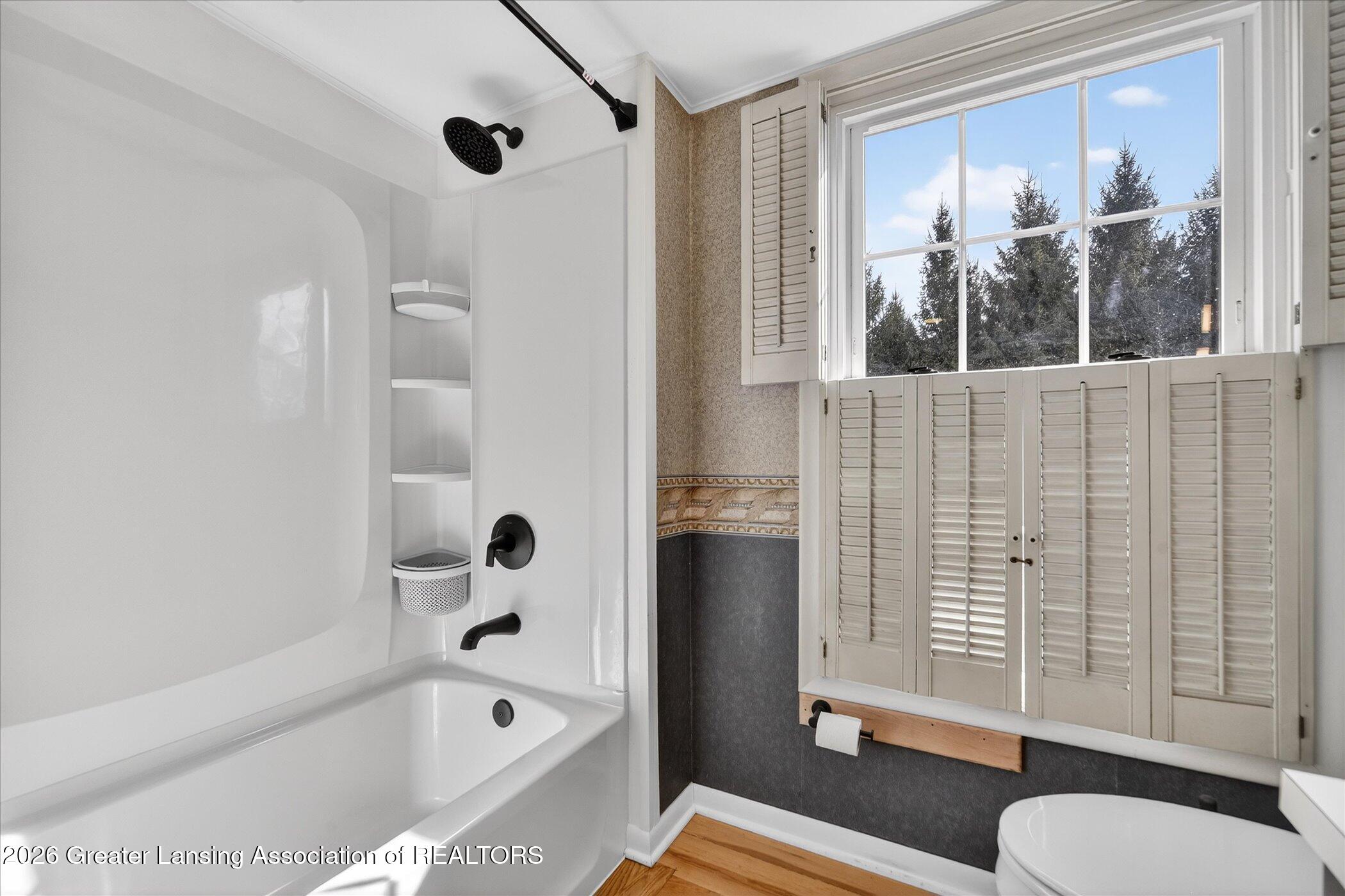 2098 Butternut Drive