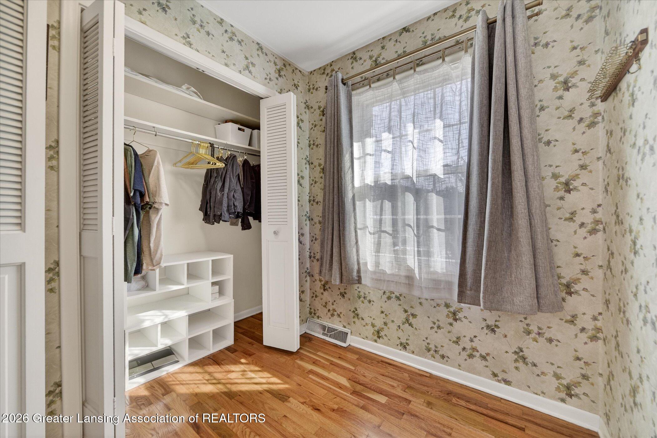 2098 Butternut Drive