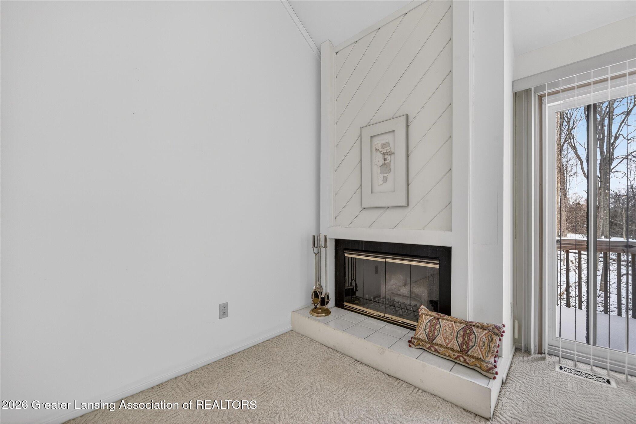 3648 E Meadows Court