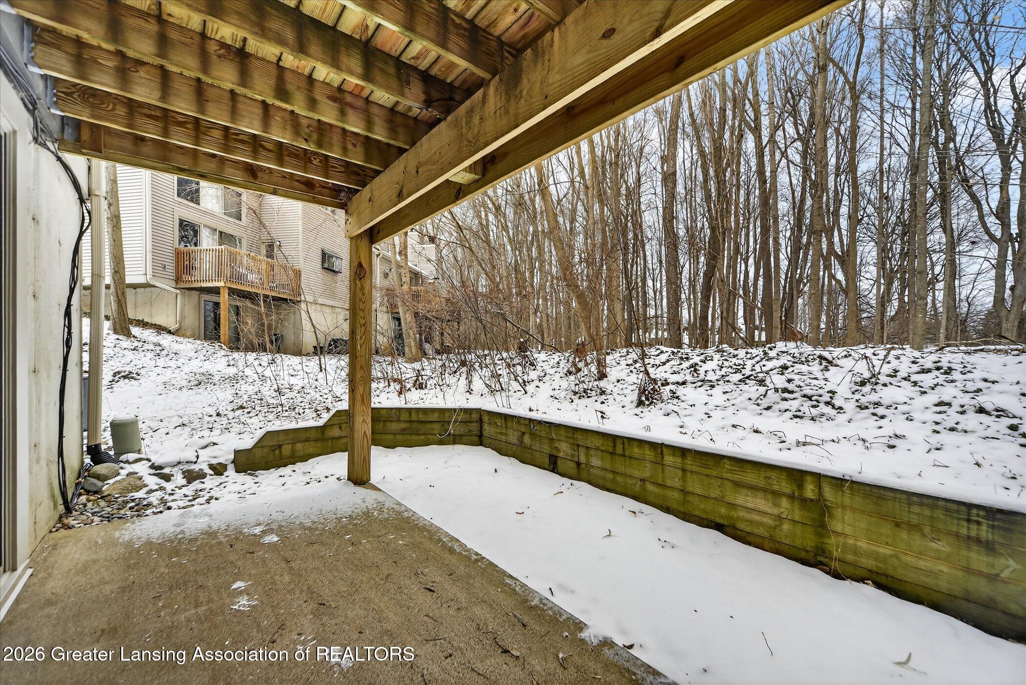 3648 E Meadows Court