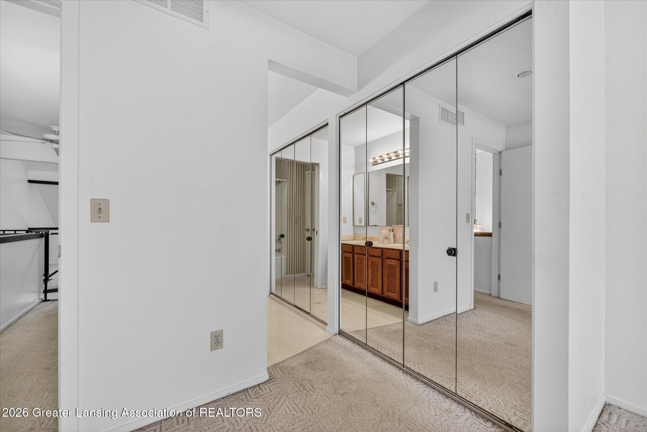 3648 E Meadows Court