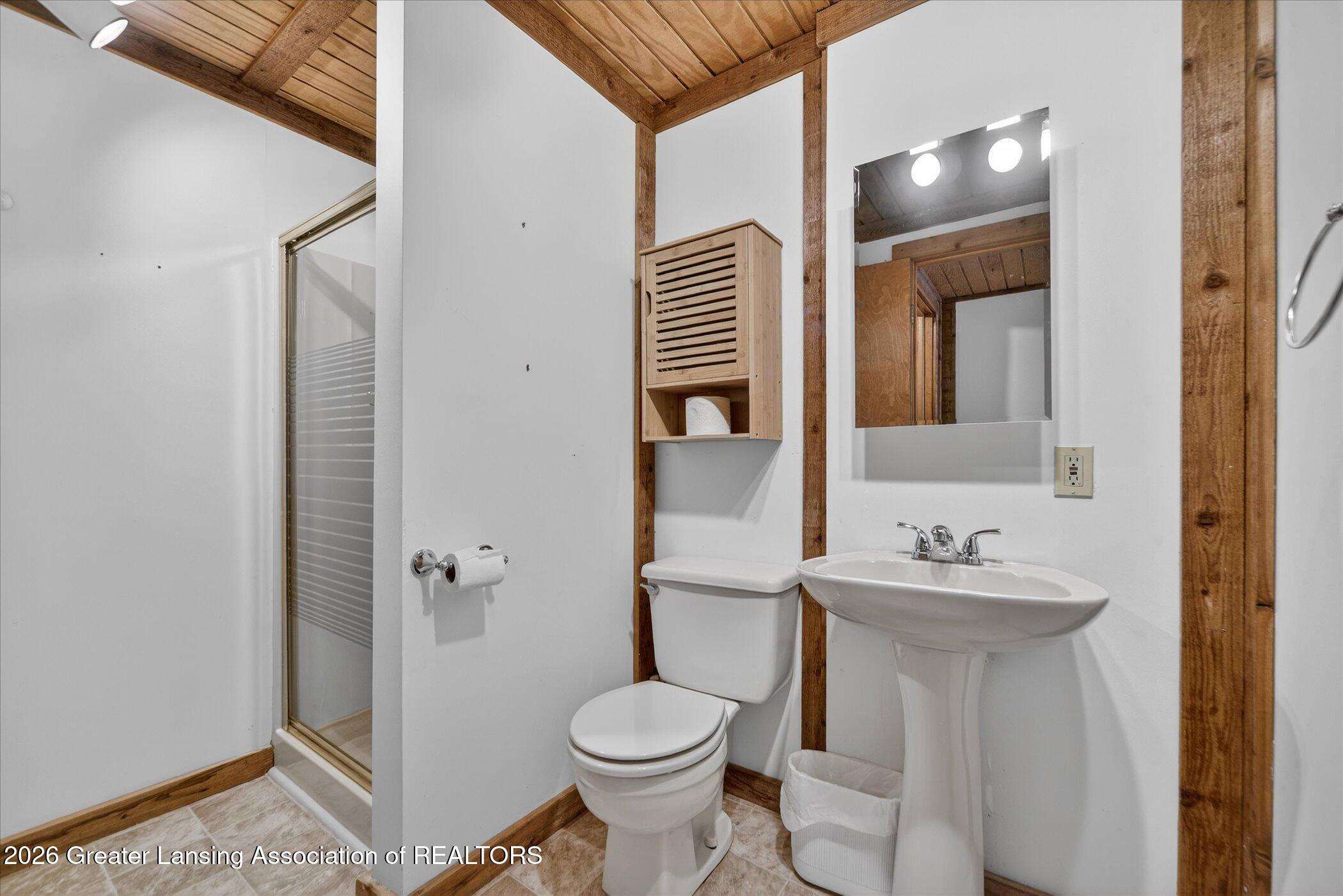 3648 E Meadows Court