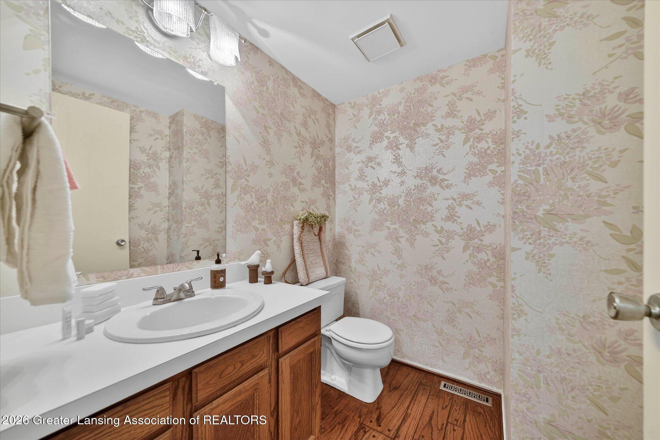 3648 E Meadows Court