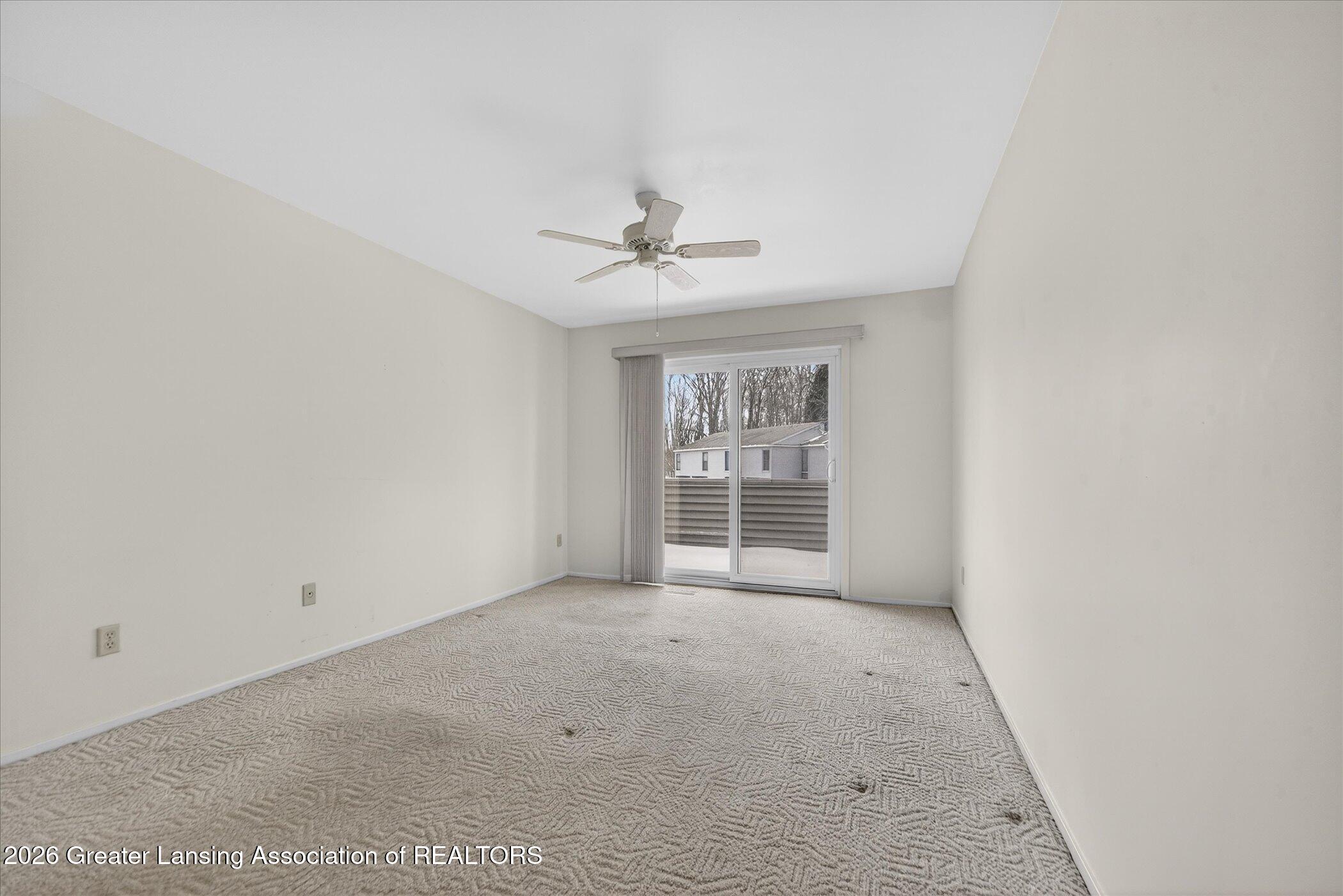 3648 E Meadows Court