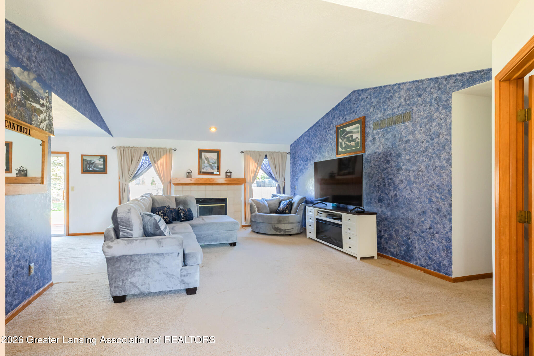 5040 Runnymede Drive