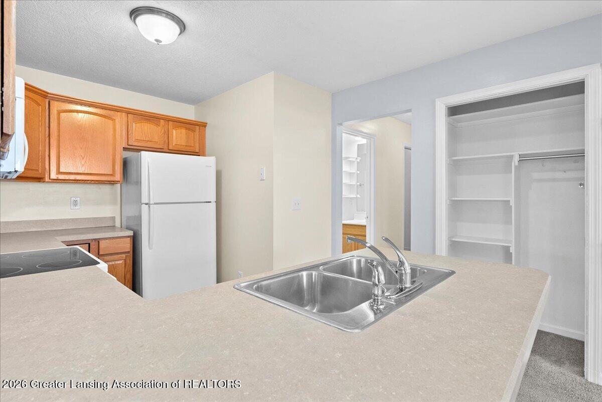 710 E Walker Street, St. Johns