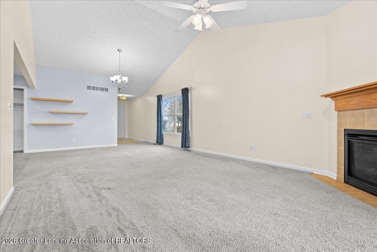 710 E Walker Street, St. Johns