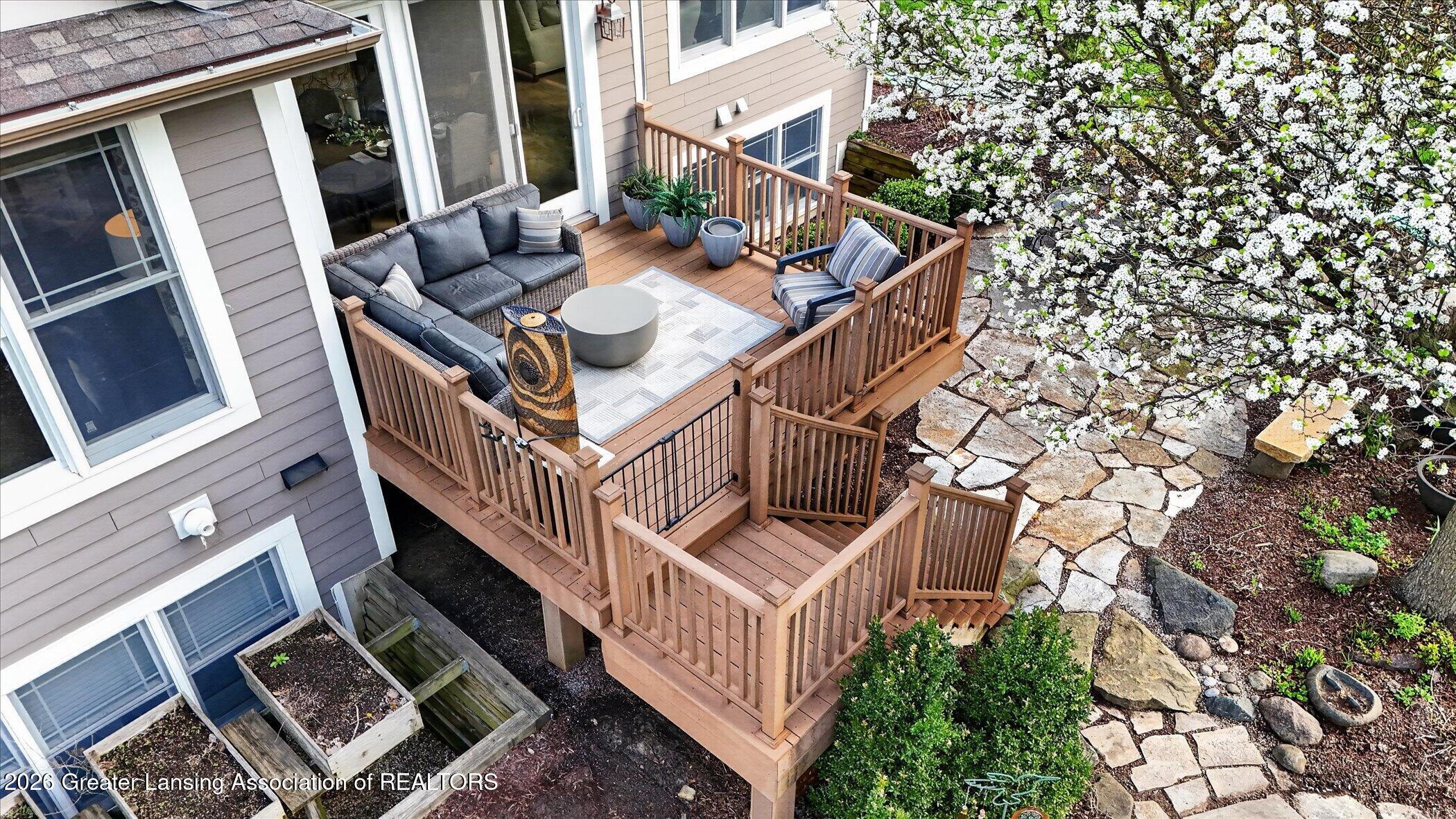 605 Ibis Circle