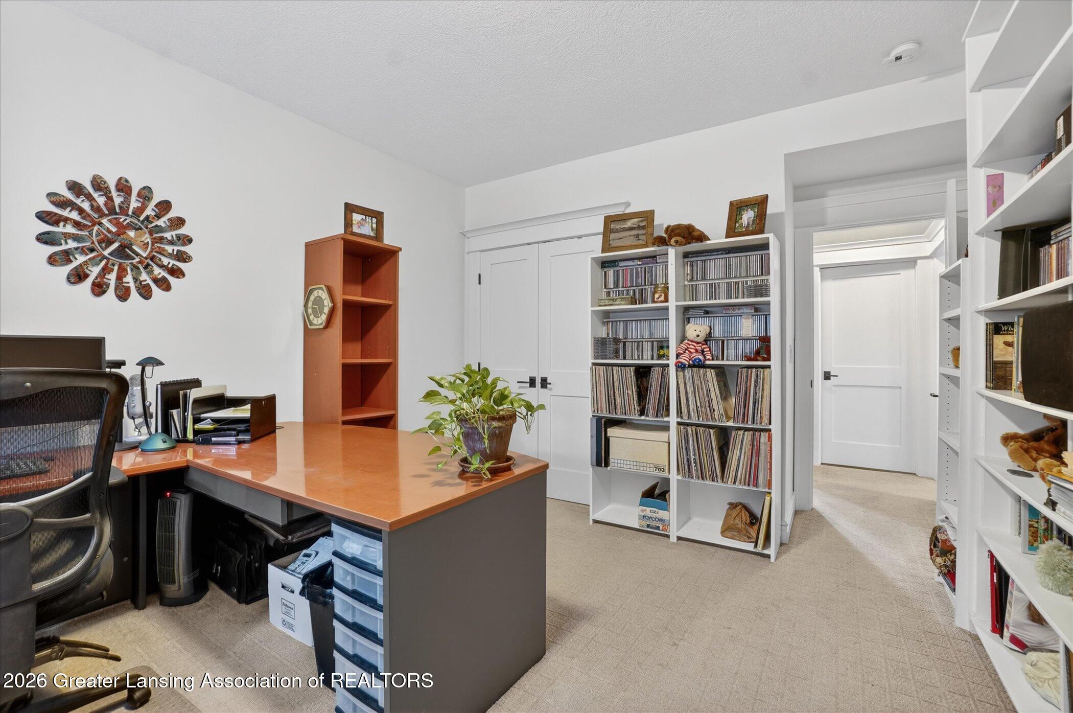 605 Ibis Circle