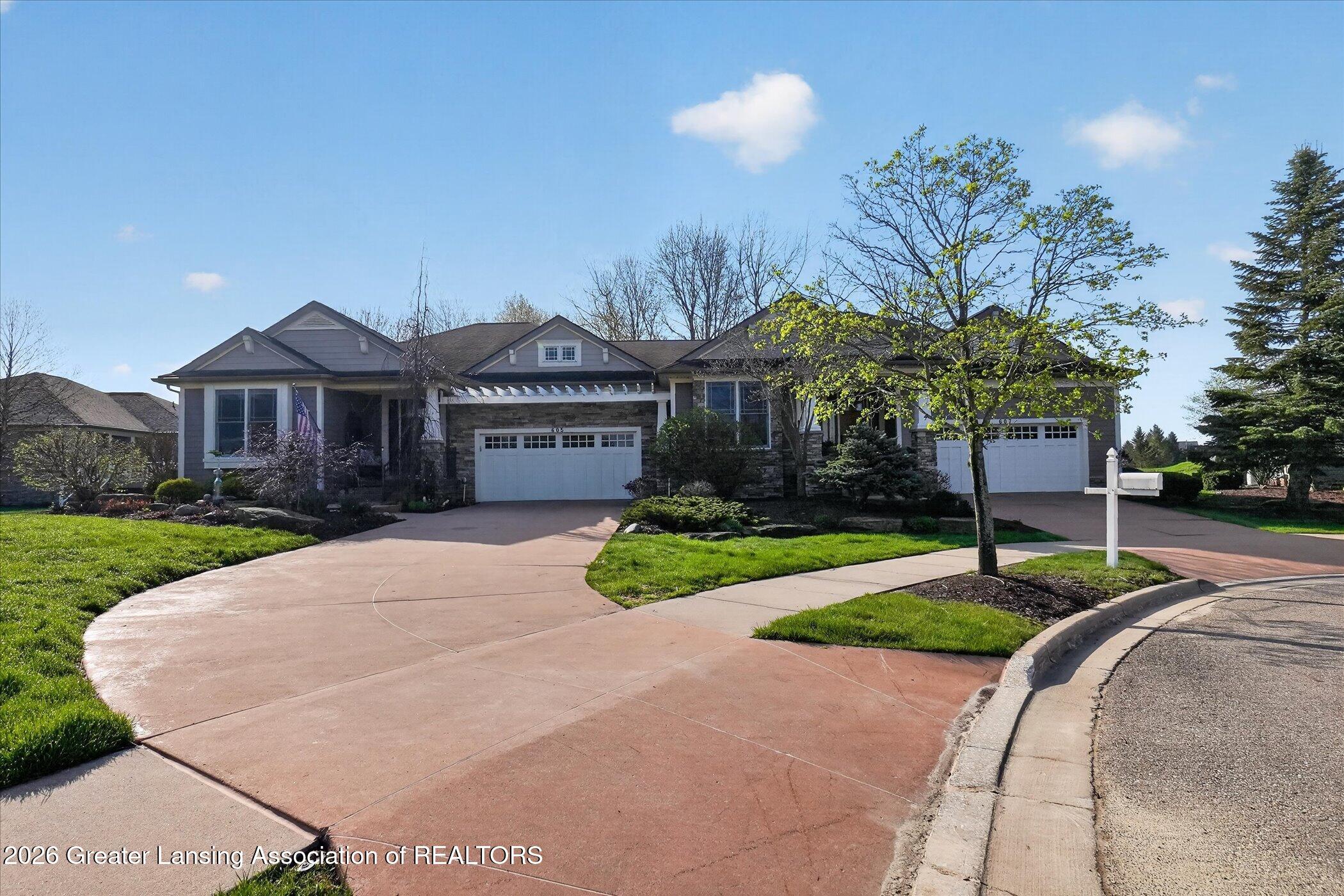 605 Ibis Circle