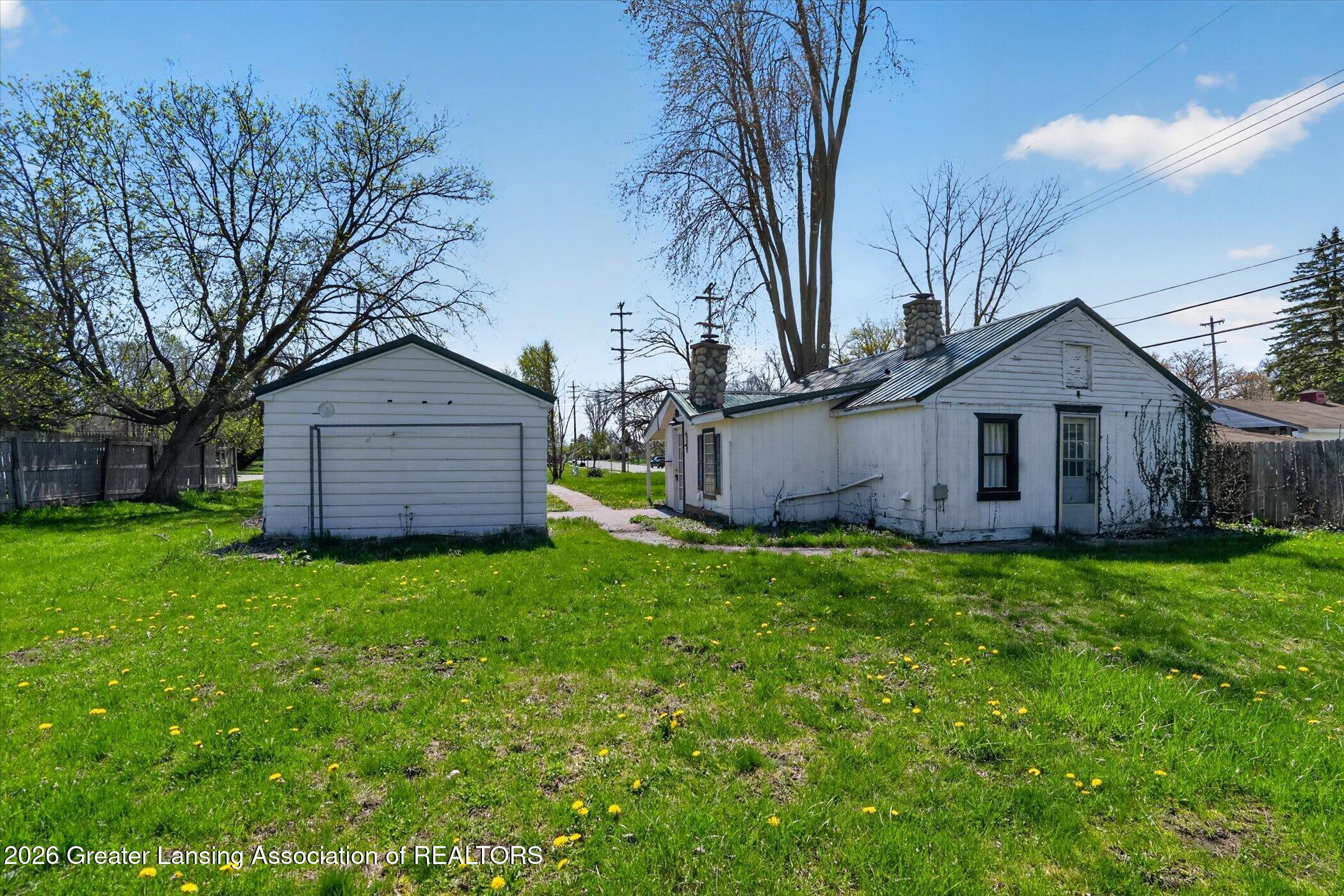 3024 W Jolly Road