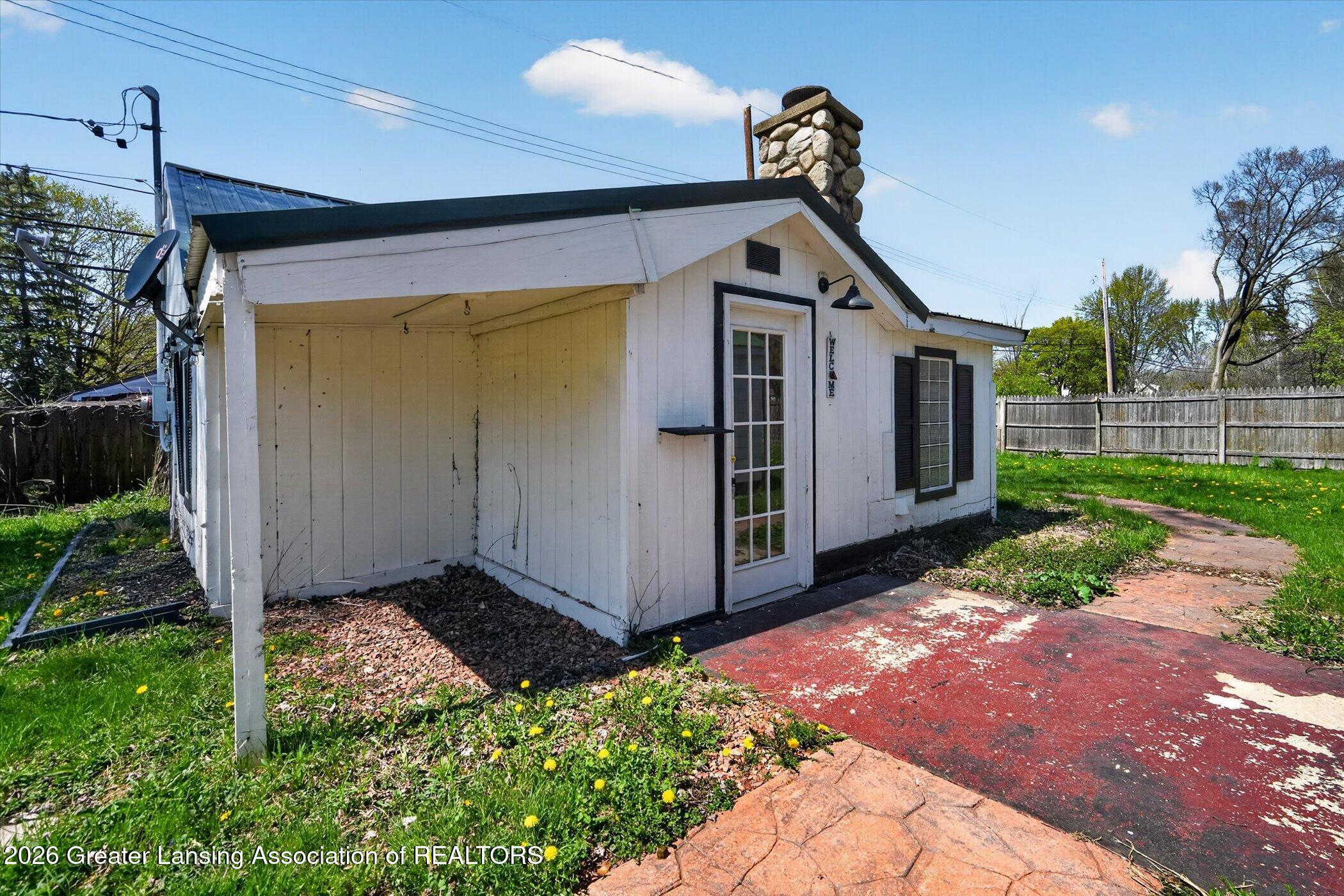 3024 W Jolly Road