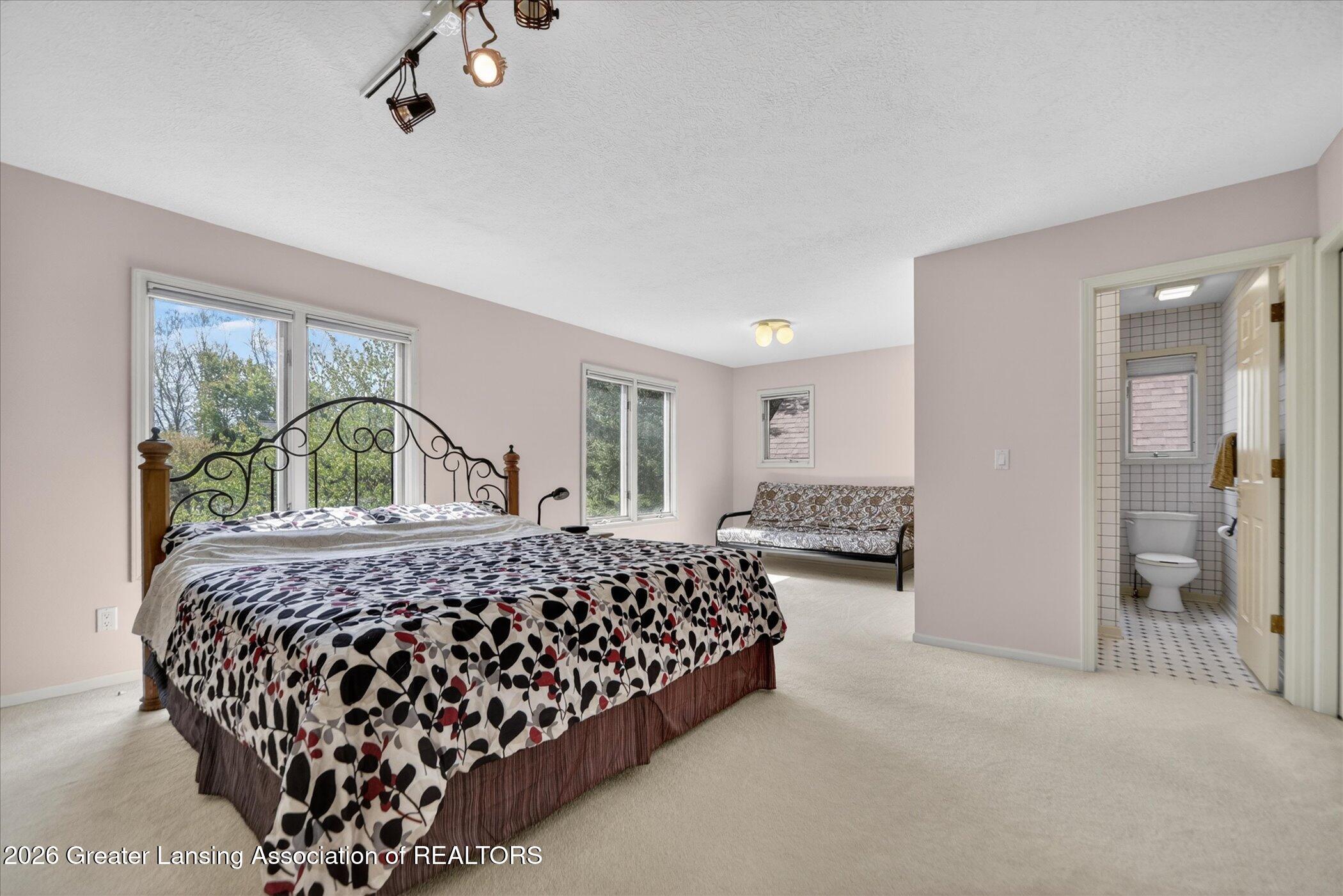 3600 Beech Tree Lane