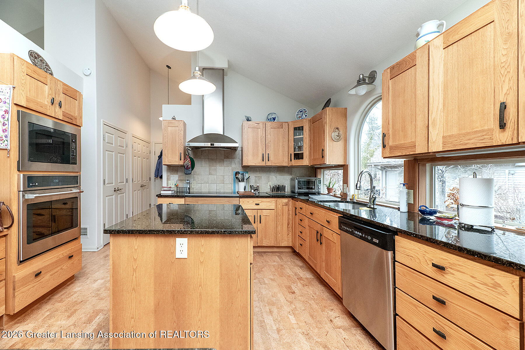16763 Meadowbrook Drive