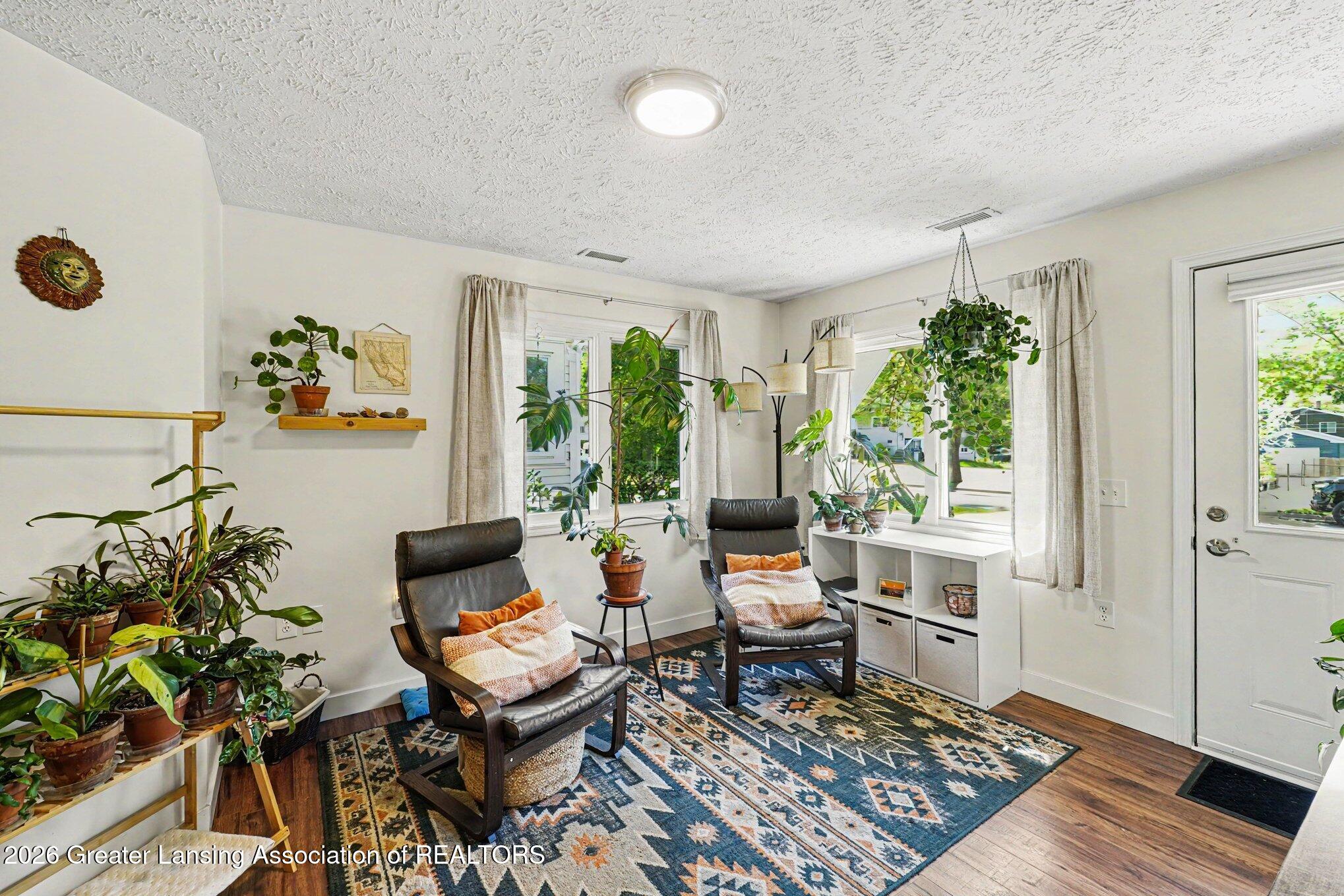 568 Lexington Avenue