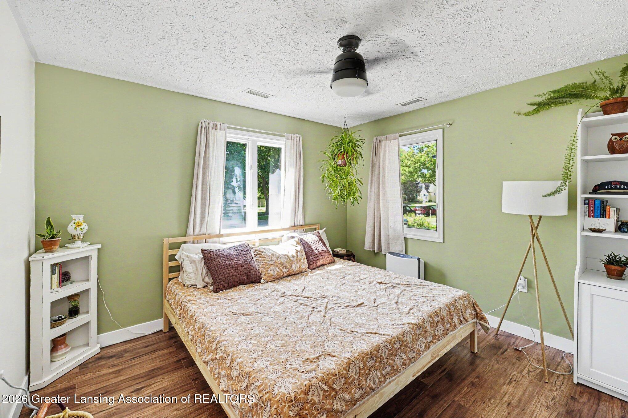 568 Lexington Avenue