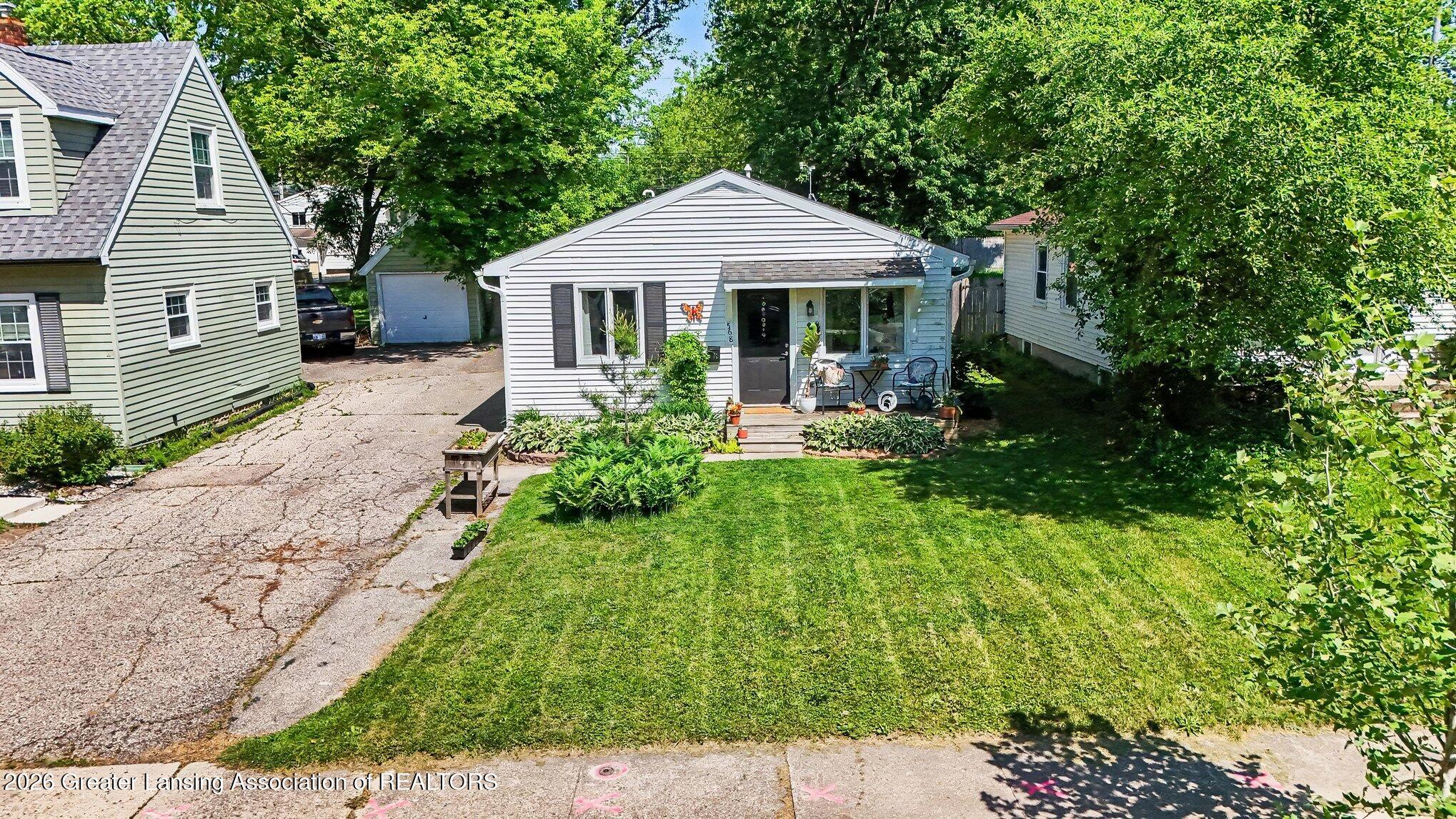 568 Lexington Avenue