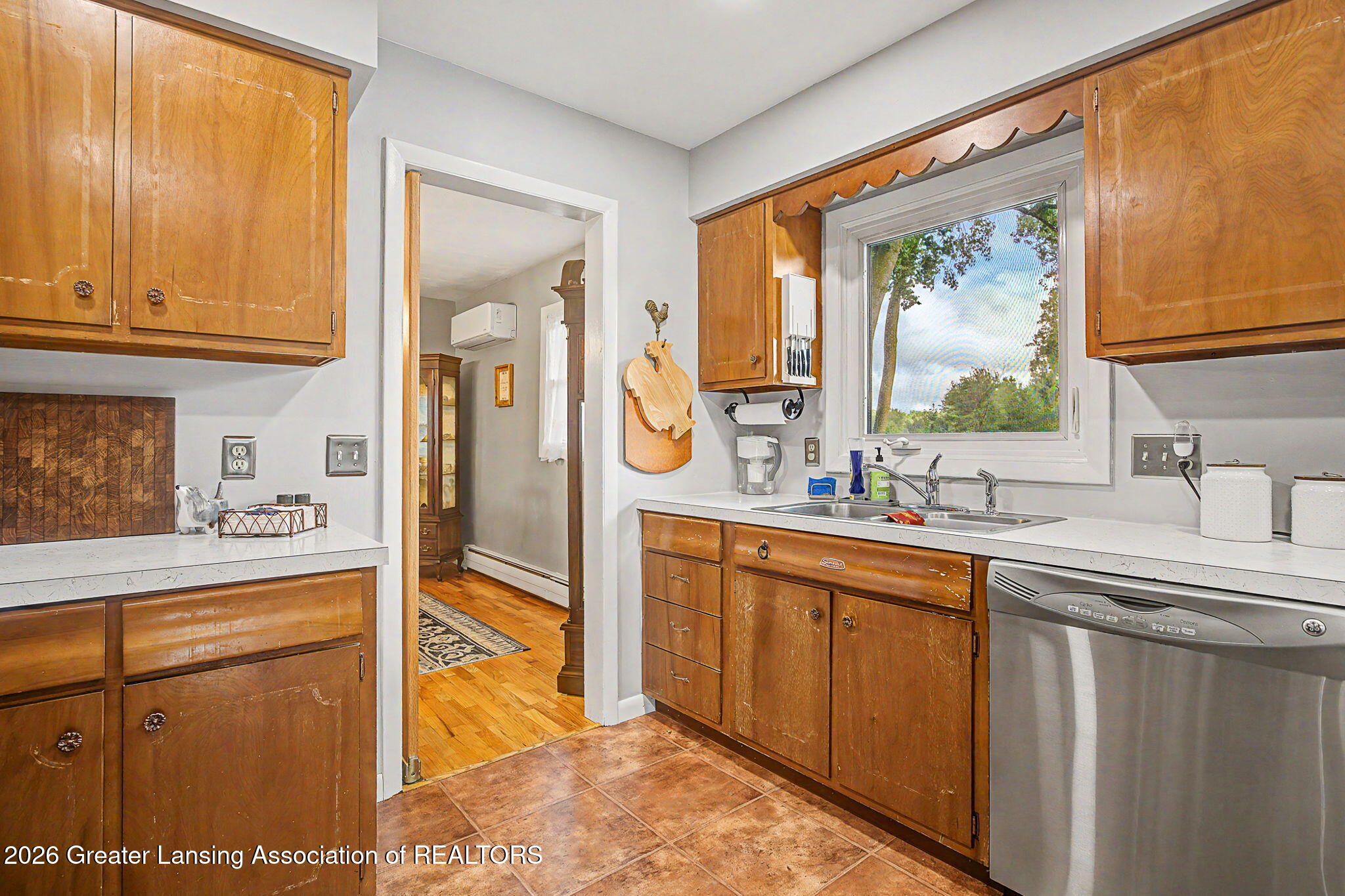 3526 W Howell Road