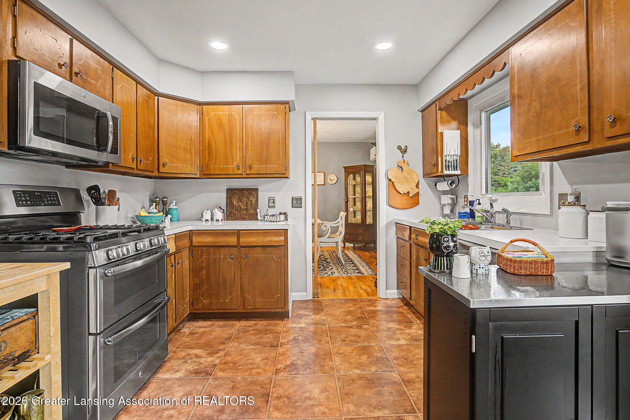 3526 W Howell Road