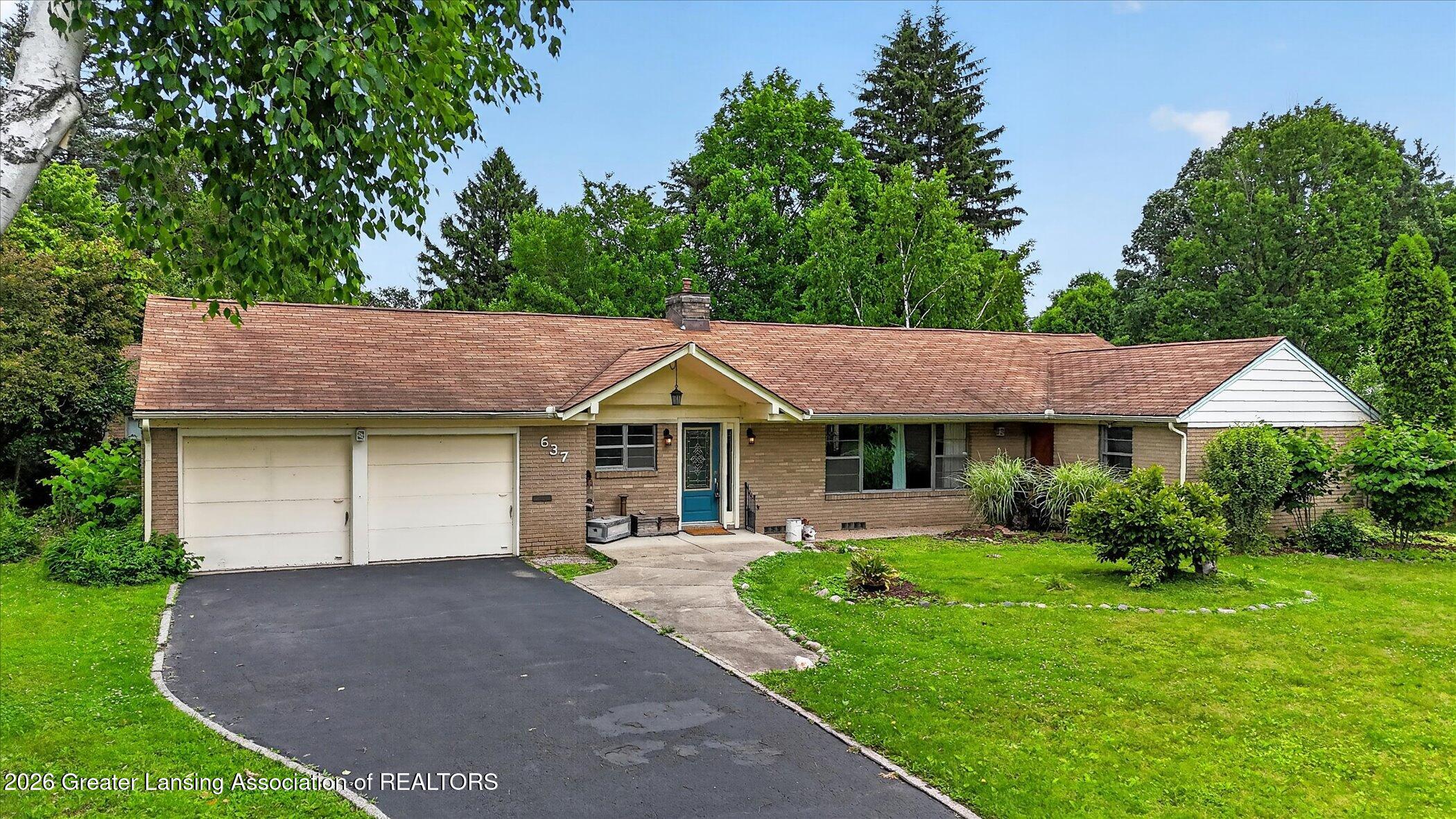 637 Whitehills Drive