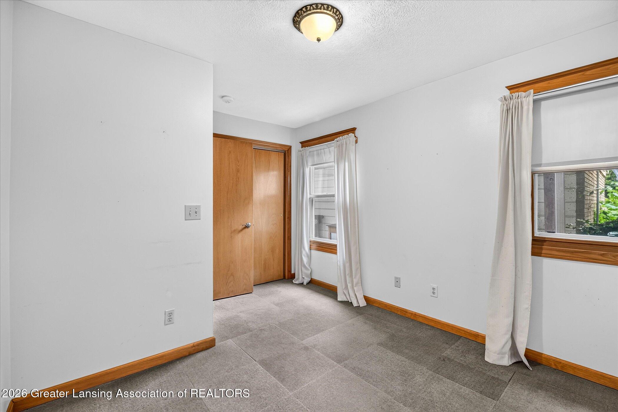 637 Whitehills Drive