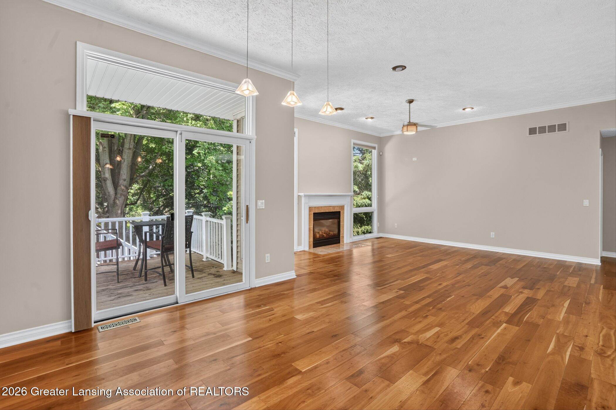 4011 Highland Terrace 3