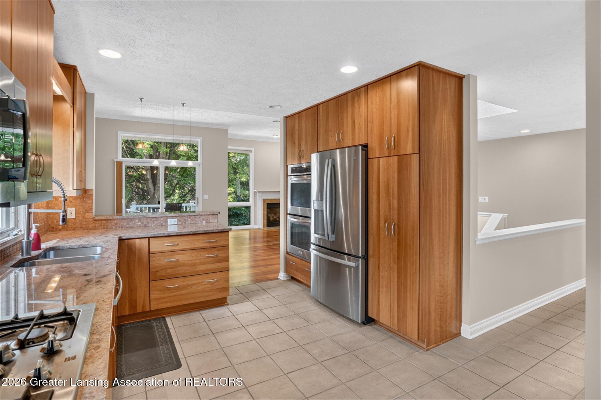 4011 Highland Terrace 3