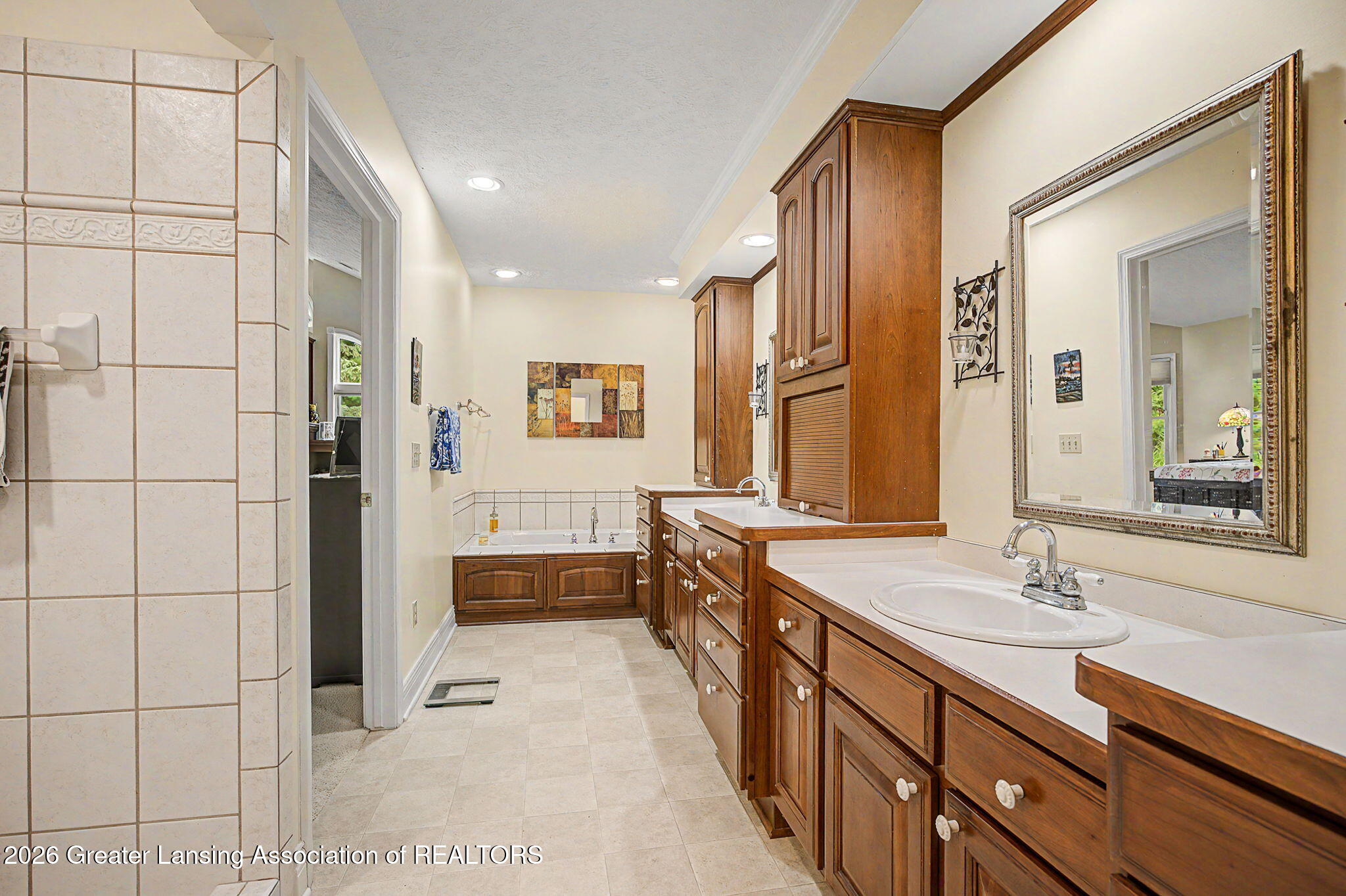 4288 Indian Glen Drive