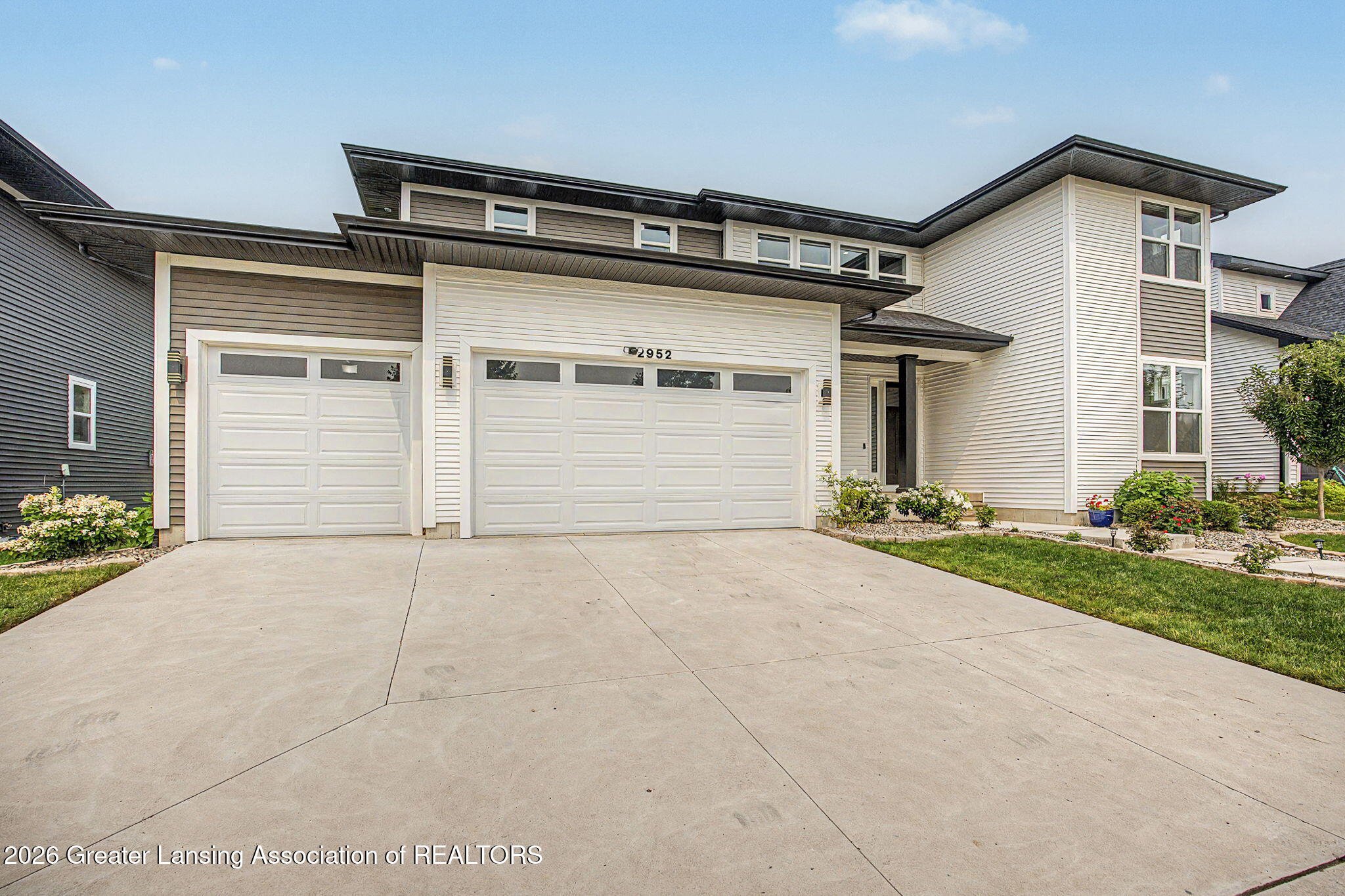 2952 Medinah Drive