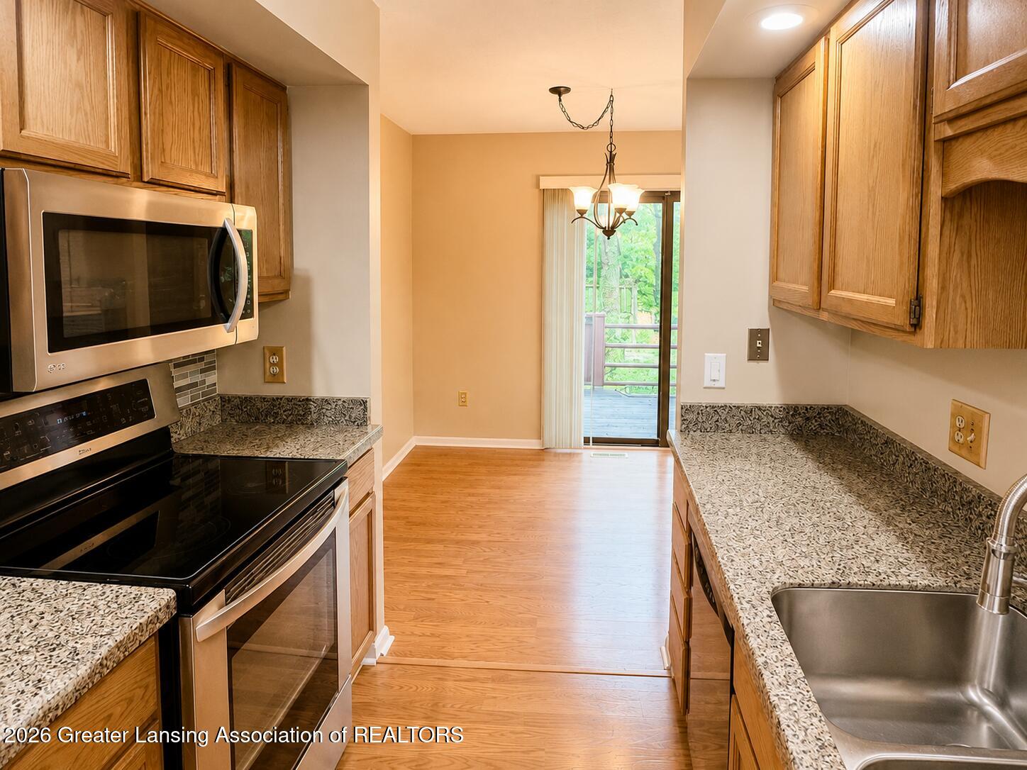 225 E Jolly Road F2