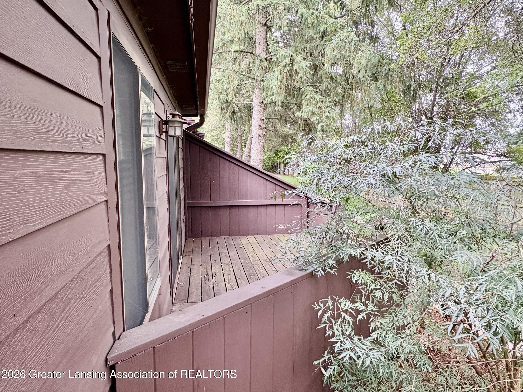 225 E Jolly Road F2