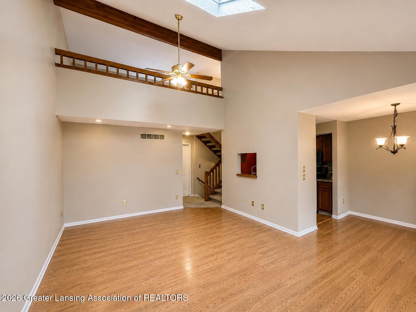 225 E Jolly Road F2