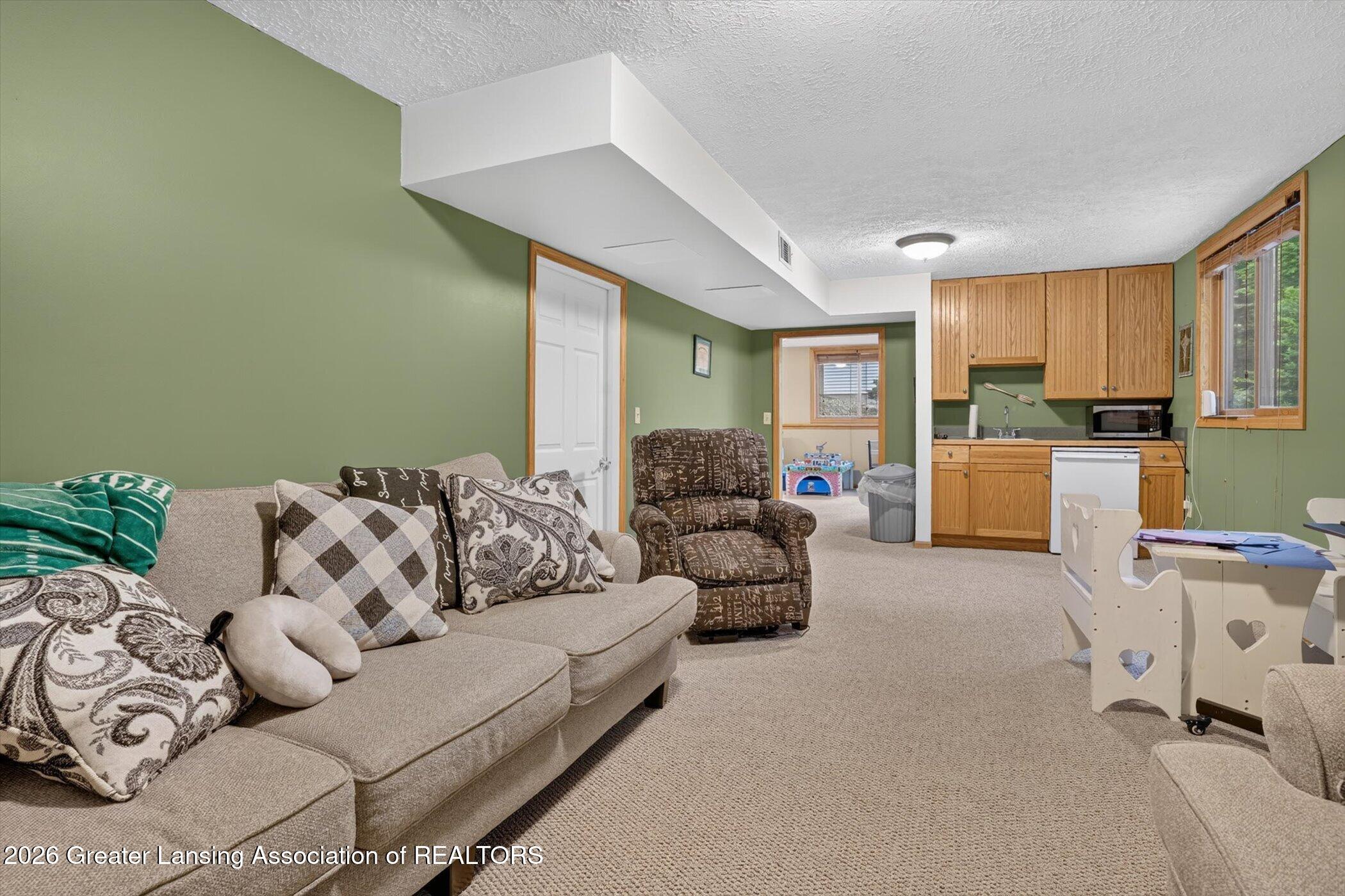 2586 Sanibel Hollow