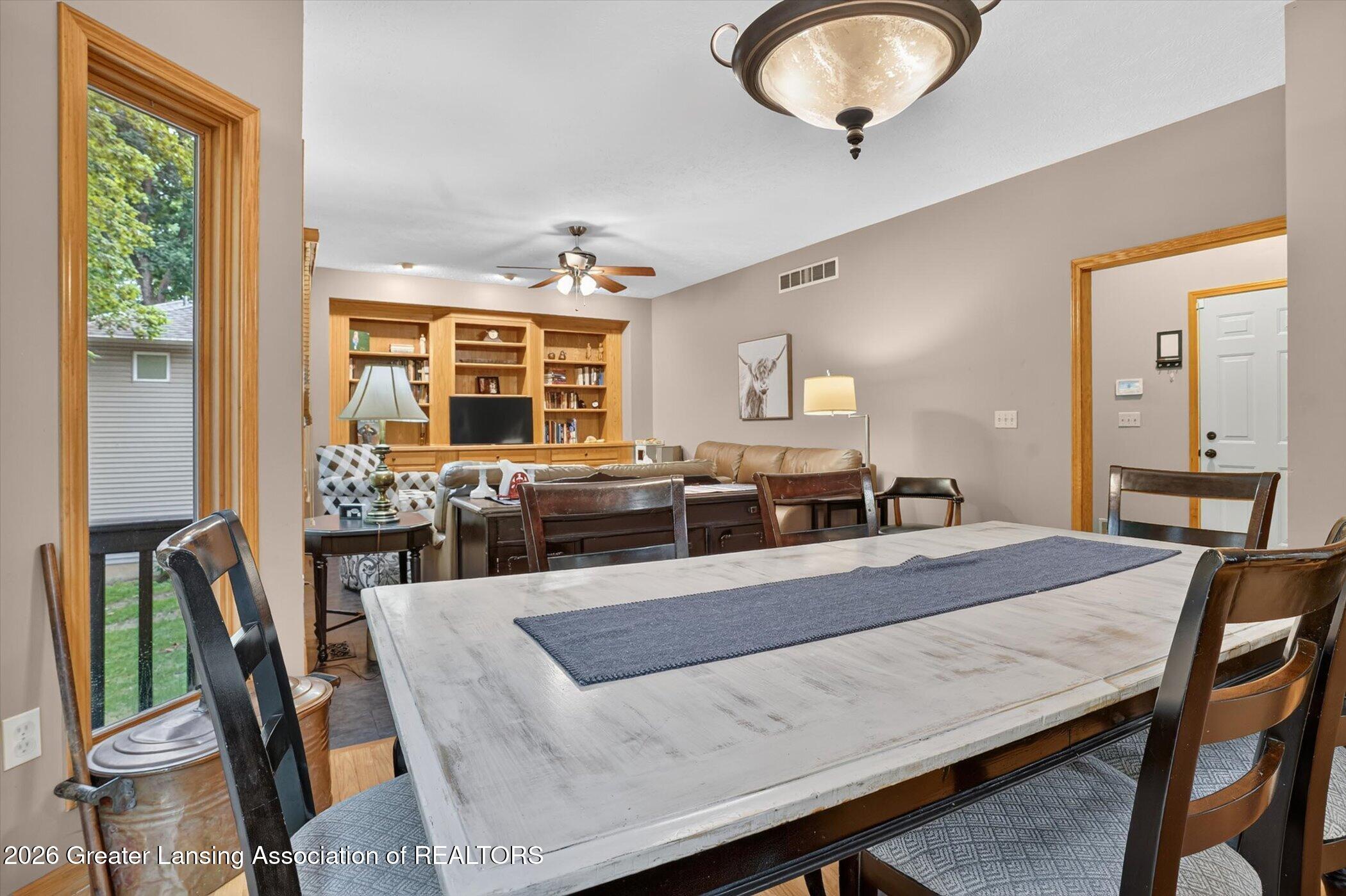 2586 Sanibel Hollow